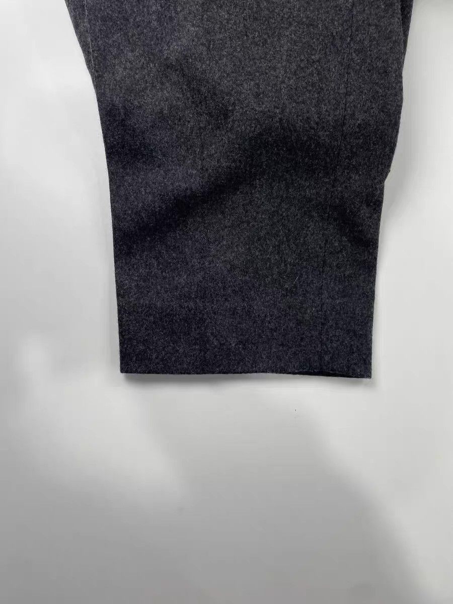 Celine CELINE Flannel grey origami slacks Size 25" / US 0 / IT 36 - 11 Thumbnail