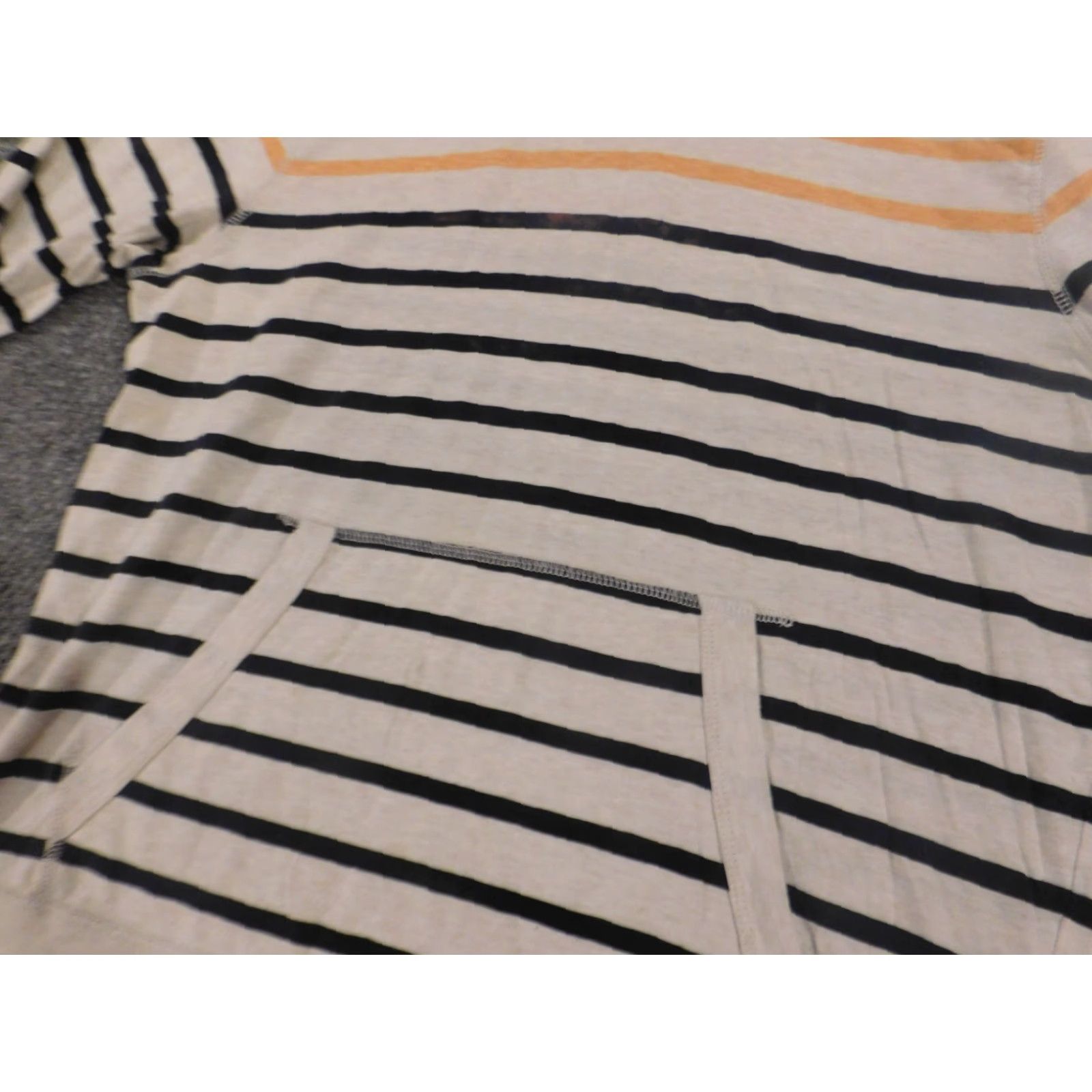 American Eagle Outfitters American Eagle Outfitters Sweater Pullover Mens M White Striped Athletic Knit Quilted Cable-Knit Long Sleeve Round Neck Fall Winter Casual City Size US M / EU 48-50 / 2 - 5 Thumbnail