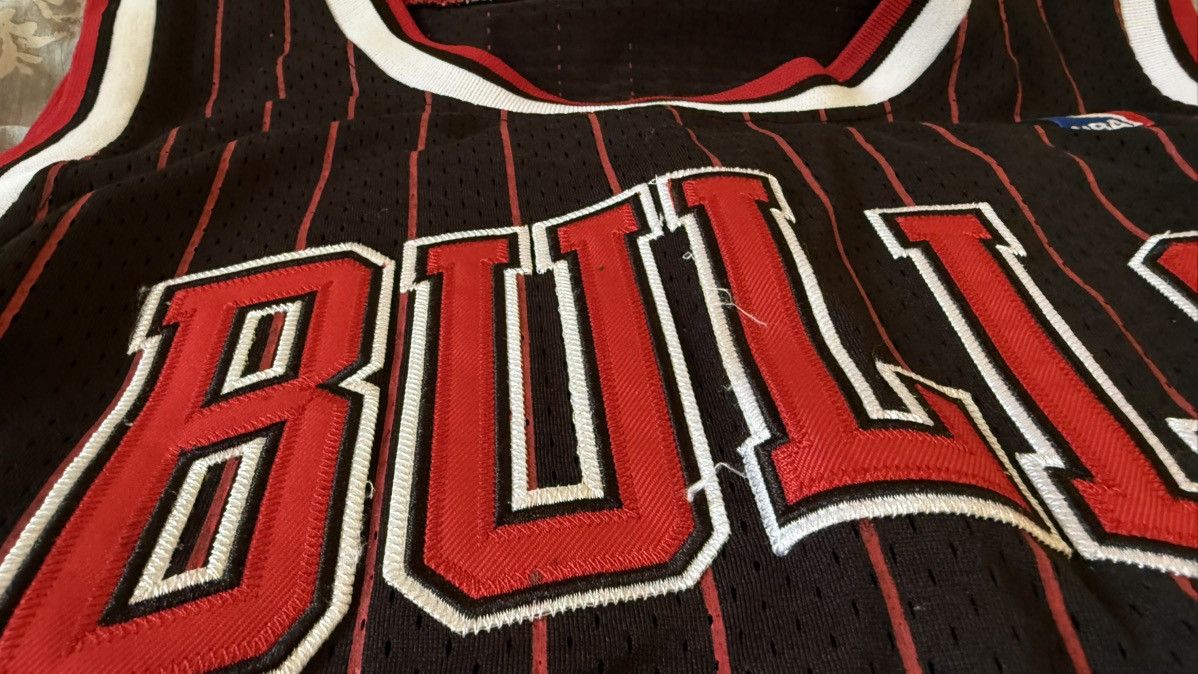 Nike Michael Jordan Bulls Nike Hardwood Classics jersey Size US XL / EU 56 / 4 - 4 Thumbnail