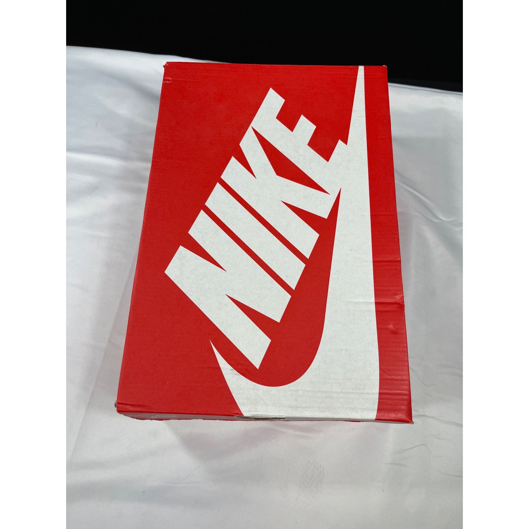 Nike Nike Mens White Gray Dunk High Retro Sneakers Size 10.5 SKU Size US 10.5 / EU 43-44 - 11 Thumbnail