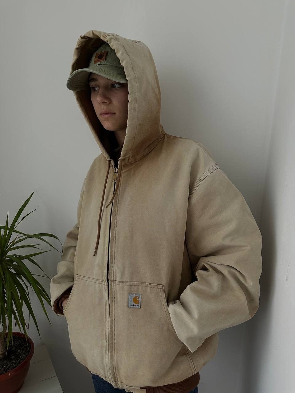 Carhartt × Carhartt Wip × Vintage Vintage Carhartt Active Detroit Denim Beige Faded Jacket Size L / US 10 / IT 46 - 17 Thumbnail