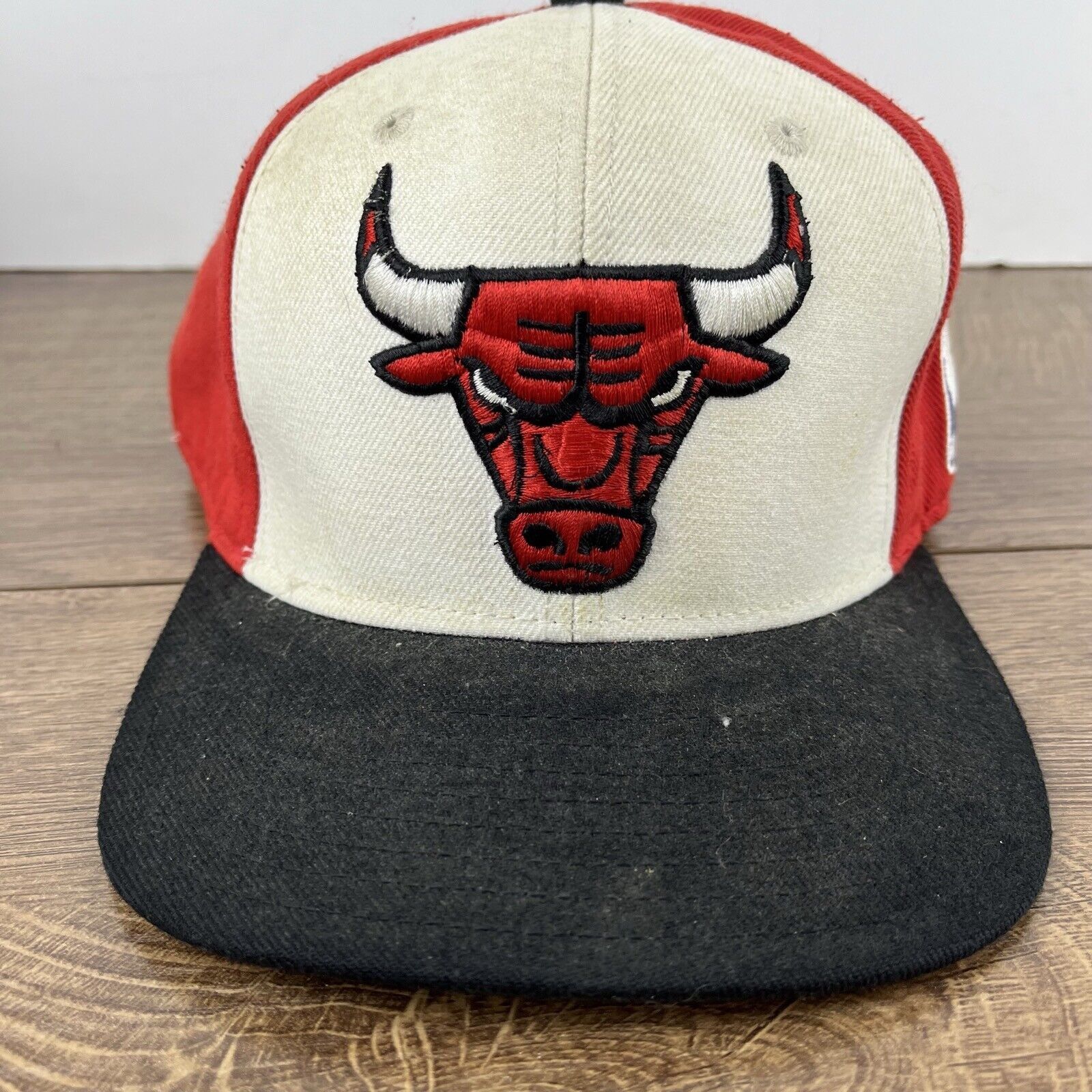 Adidas Chicago BullsSnapback Hat Adidas Red White Hat Adjustable Wh Size ONE SIZE - 7 Thumbnail