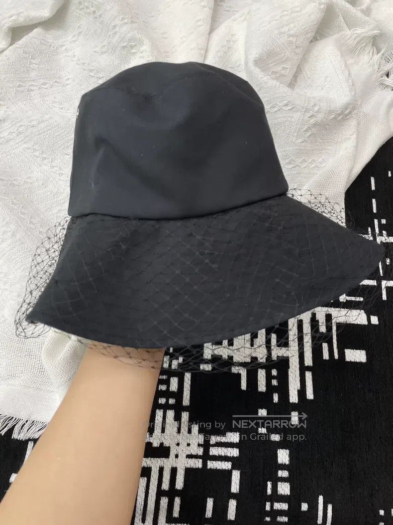 Dior Dior Lace-stitched fisherman's hat Size ONE SIZE - 3 Thumbnail