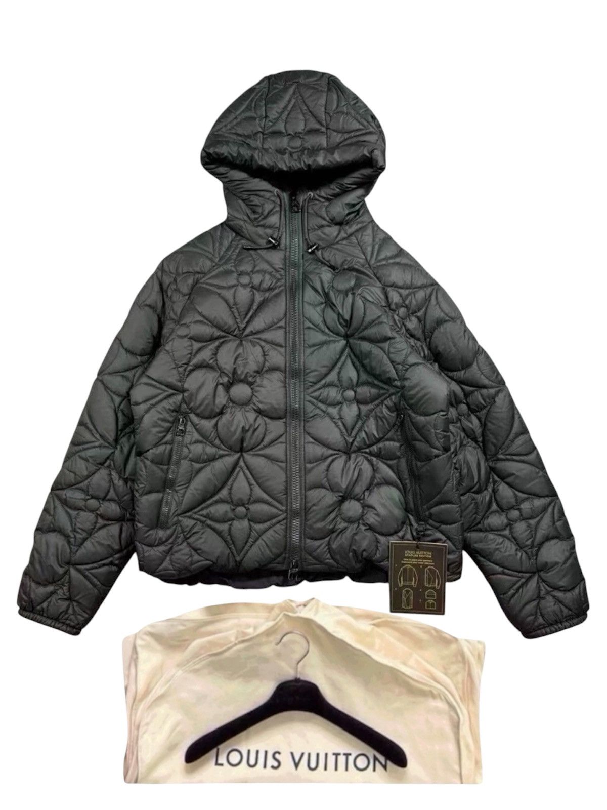 Louis Vuitton Louis Vuitton 50 LVSE Flower Monogram reversible Jacket Size US M / EU 48-50 / 2 - 1 Thumbnail