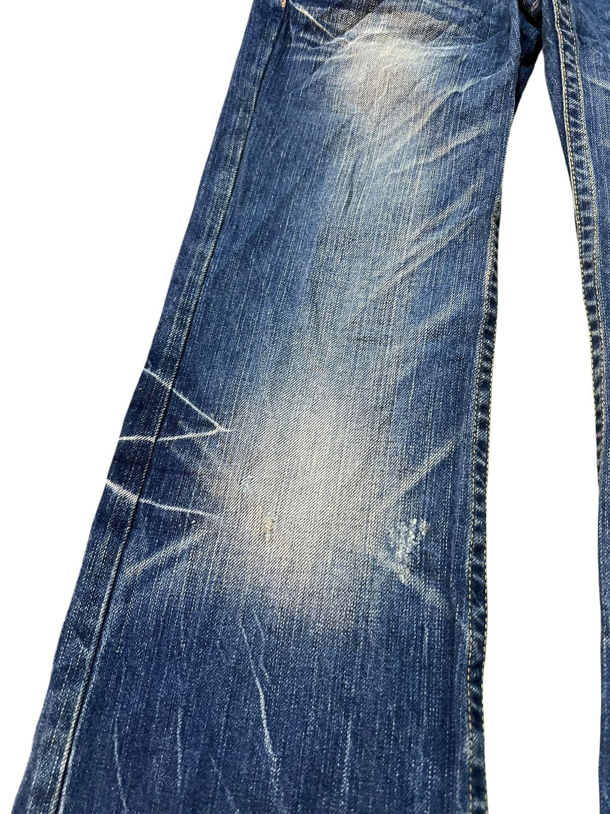 Japanese Brand 💥Flare low rise💥Red pepper Clawmark Mud wash Jean Very Rare Size US 29 - 4 Thumbnail