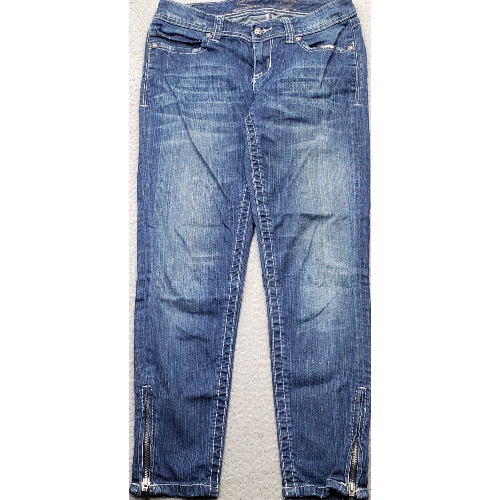 Vintage Seven7 Jeans Womens 6 Blue Denim Faded Stretch Ankle Zip Skinny Leg Streetwear Jeans Womens 6 Blue Denim Stretch Ankle Zip Skinny Streetwear Size 28" / US 6 / IT 42 - 2 Thumbnail