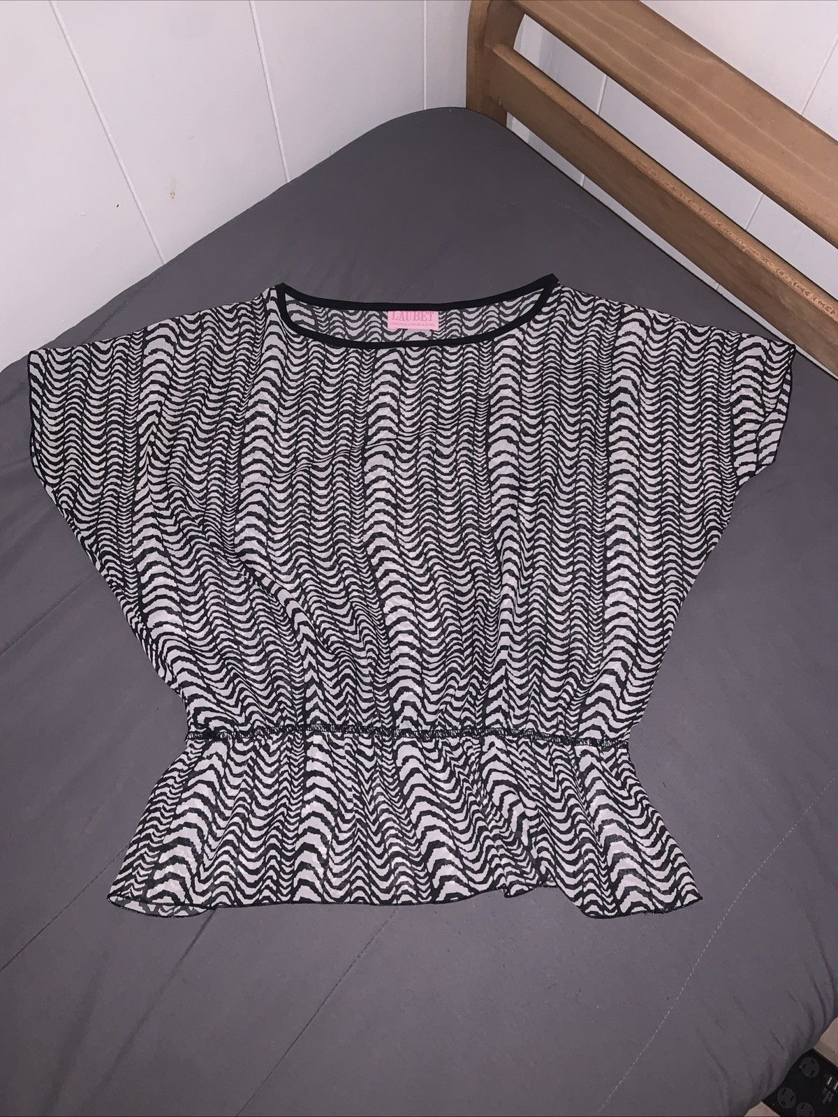 Other Women’s black & white blouse - Size Medium Size M / US 6-8 / IT 42-44 - 1 Thumbnail