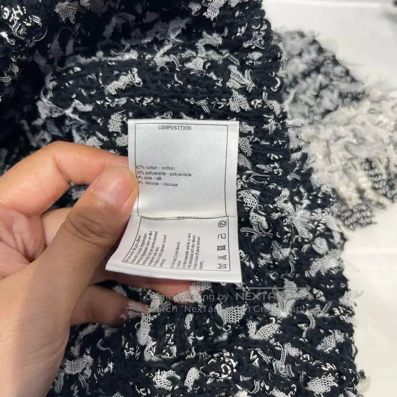 Chanel Chanel Multi-Color Winter Short Sleeve Dress . Size M / US 6-8 / IT 42-44 - 8 Thumbnail