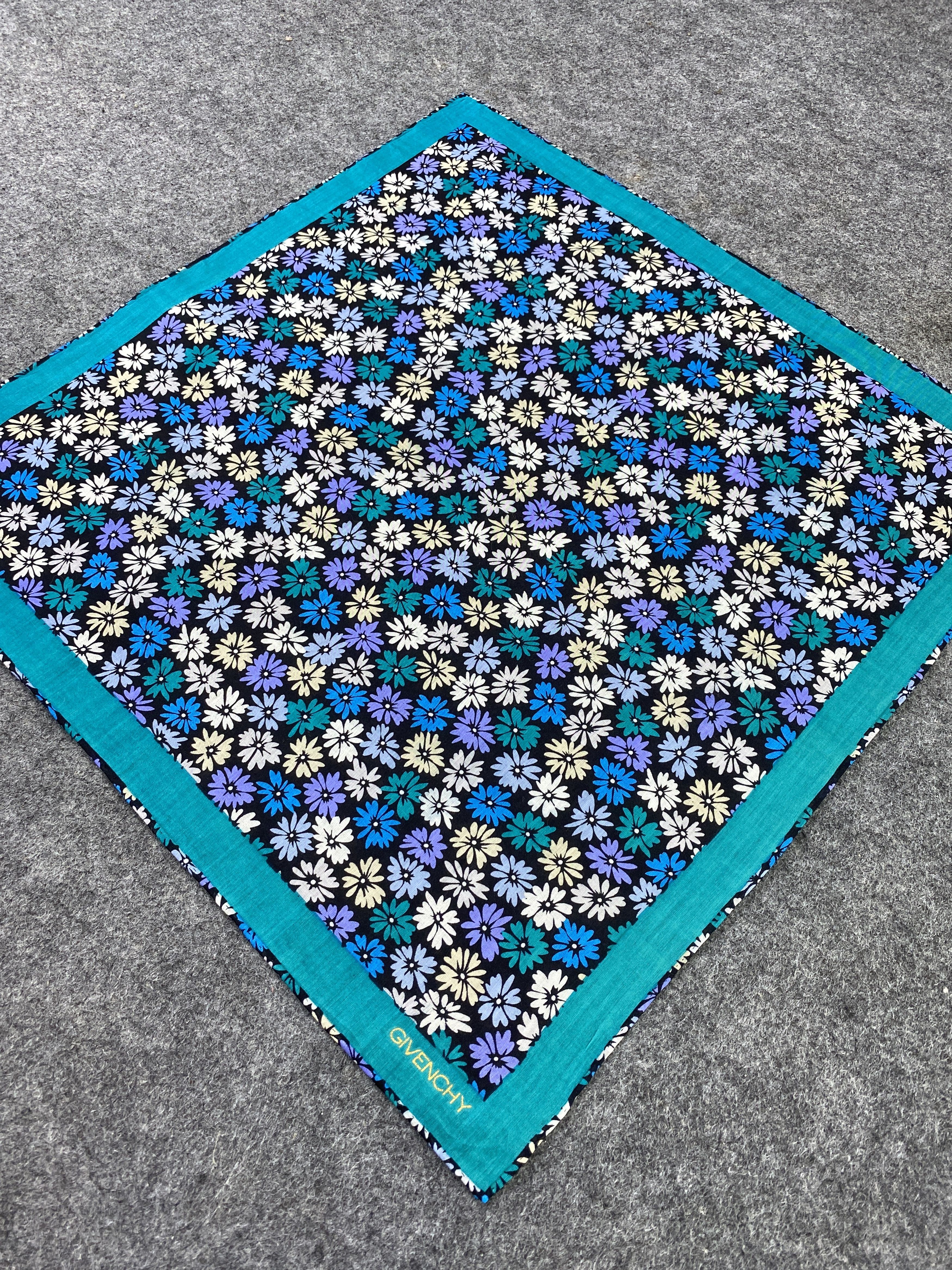 Givenchy Givenchy Handkerchief / Bandana / Neckerchief-B465 Size ONE SIZE - 4 Thumbnail