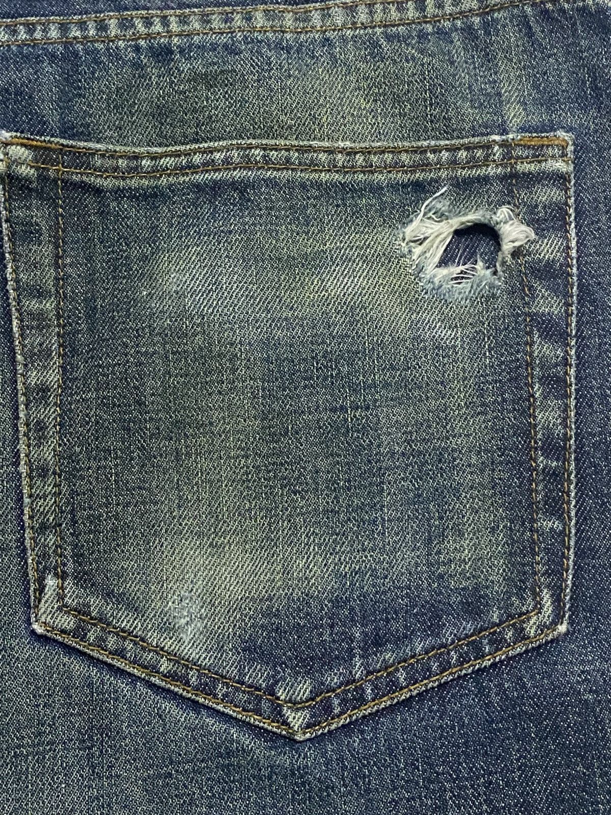 Japanese Brand Vintage Japanese Brand Mud Wash Distressed Loose Jeans Size US 34 / EU 50 - 10 Thumbnail