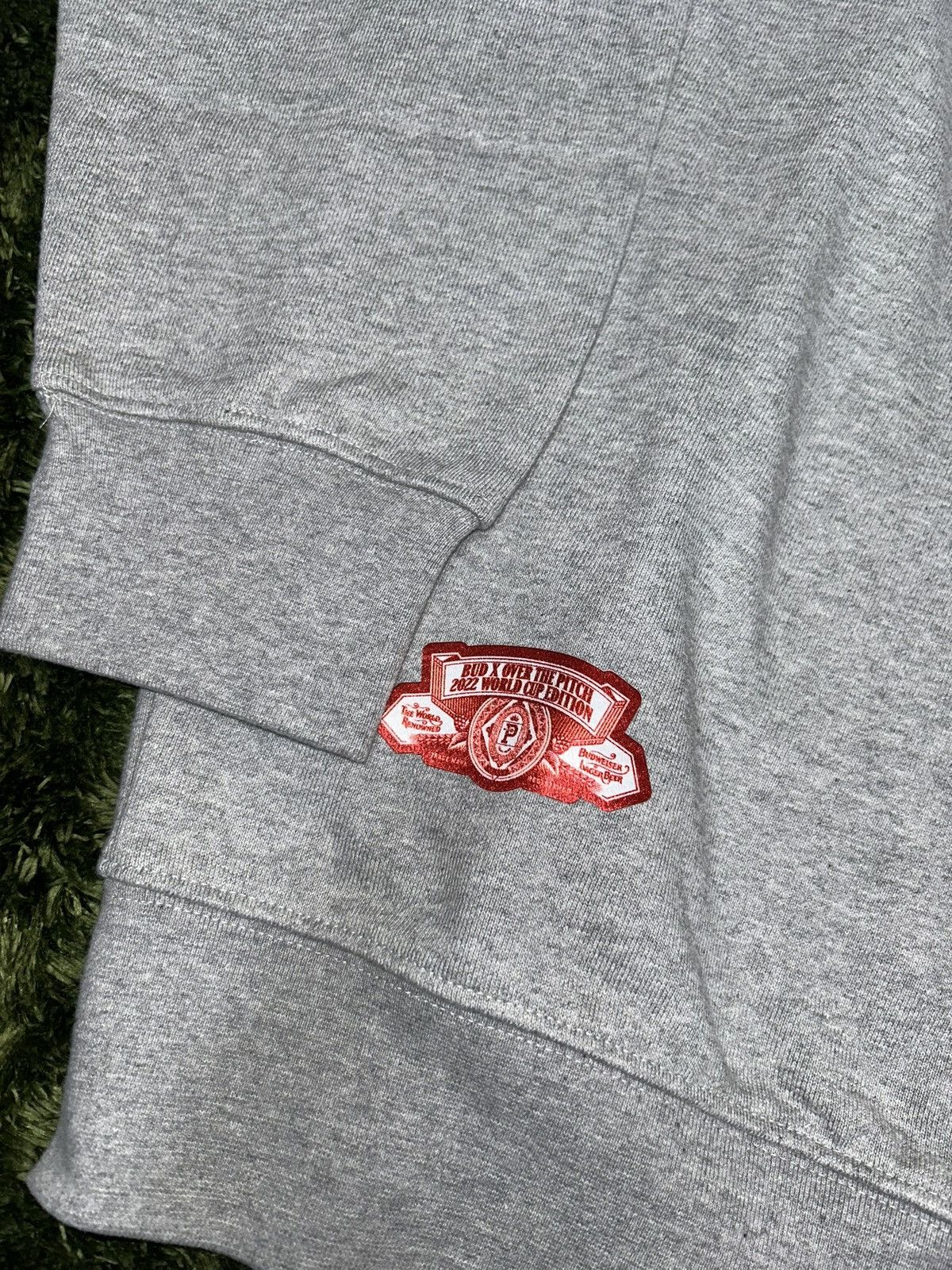 Budweiser [XL] Budweiser x over the pitch collaboration sweatshirts Size US XL / EU 56 / 4 - 4 Thumbnail