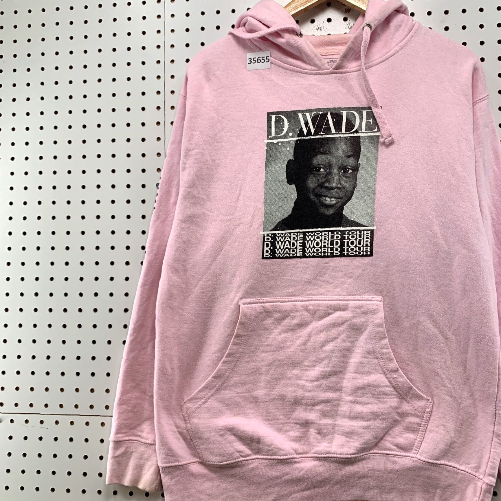 Pinko D Wade Word Tour Hoodie Adult Medium Pink Hooded Pullocer 21X27 Size US M / EU 48-50 / 2 - 4 Thumbnail