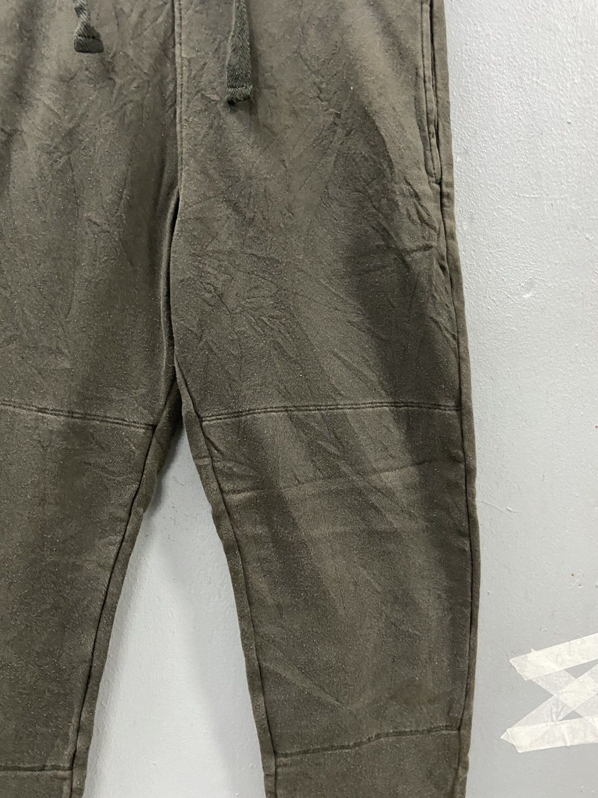 Lemaire × Uniqlo UNIQLO X LEMAIRE JOGGER PANTS Size US 31 - 4 Thumbnail