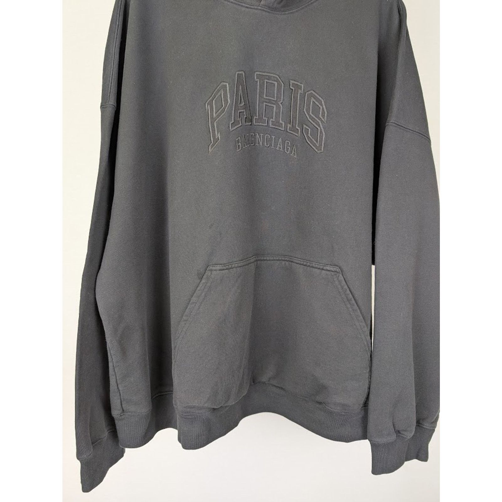 Balenciaga o1rshd1 Paris Balenciaga Logo Hoodie in Black Size US L / EU 52-54 / 3 - 4 Thumbnail