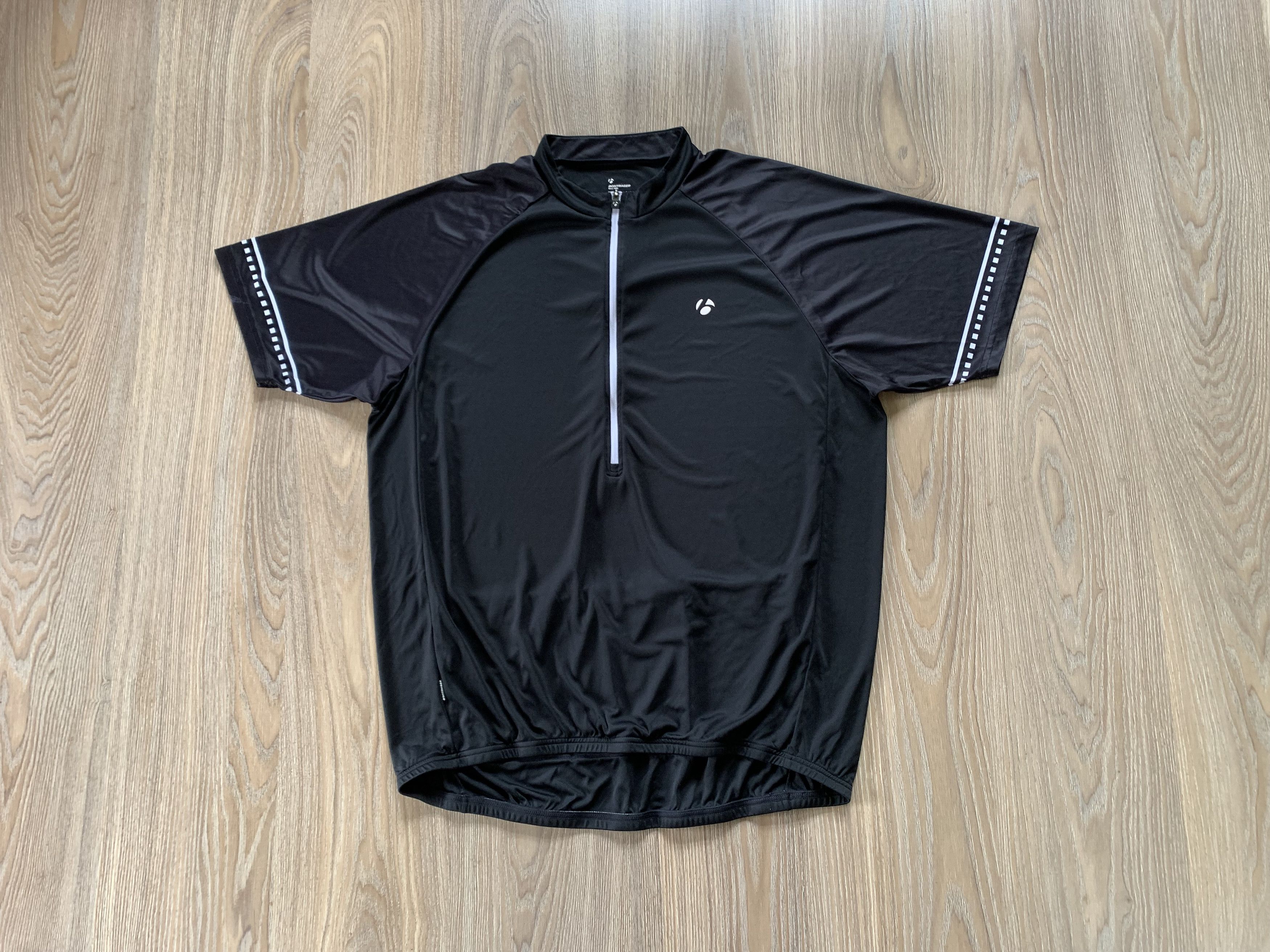 Bicycle Bontrager Big Black Short Sleeve Cycling Jersey Size US XXL / EU 58 / 5 - 1 Thumbnail