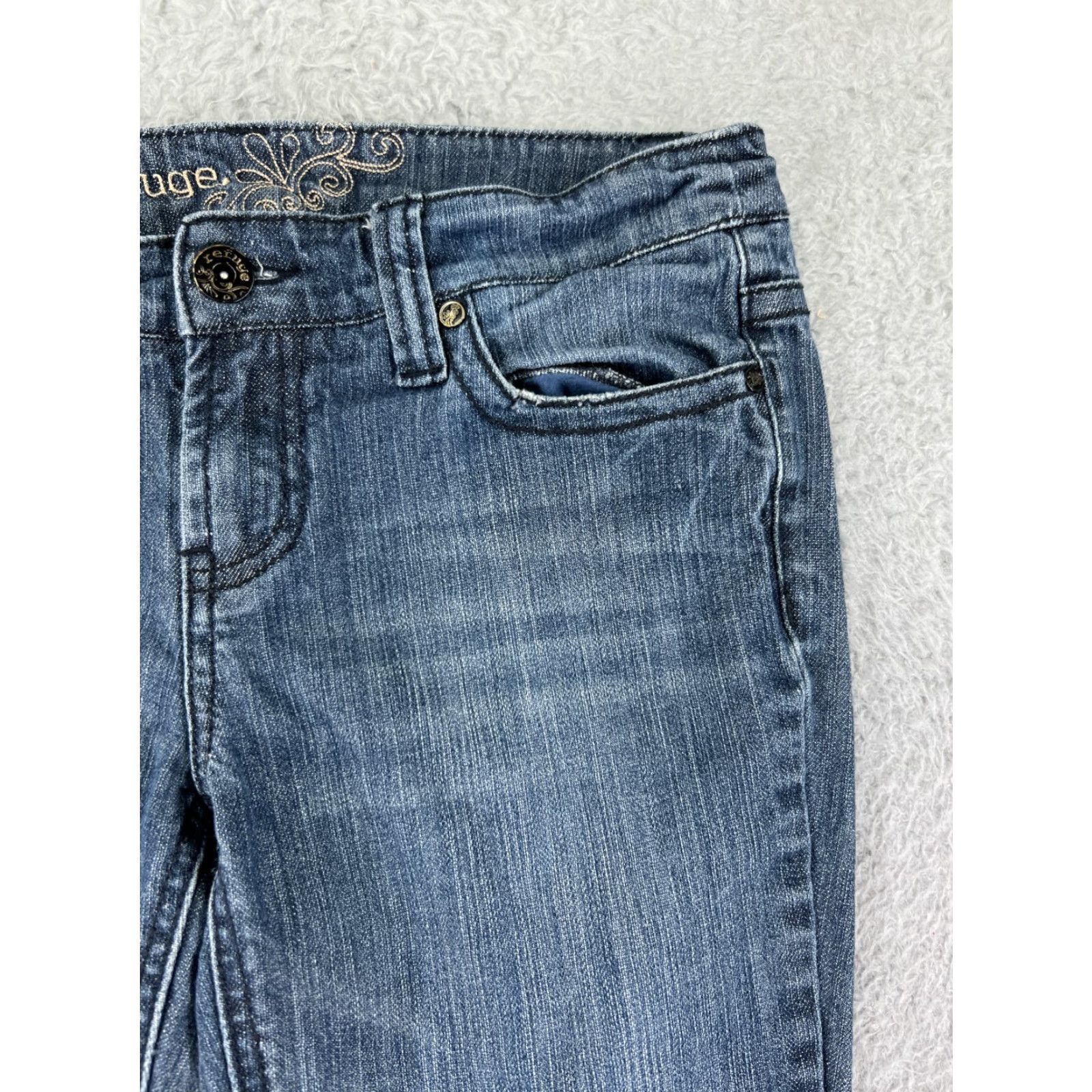 Vintage Refuge Jeans Womens 7 Blue Denim Cotton Blend Stretch Bootcut Modern Classic American Style Women’s Jeans - 28 Inseam, Medium Wash, 5-Pocket, Slim Fit Size 28" / US 6 / IT 42 - 6 Thumbnail
