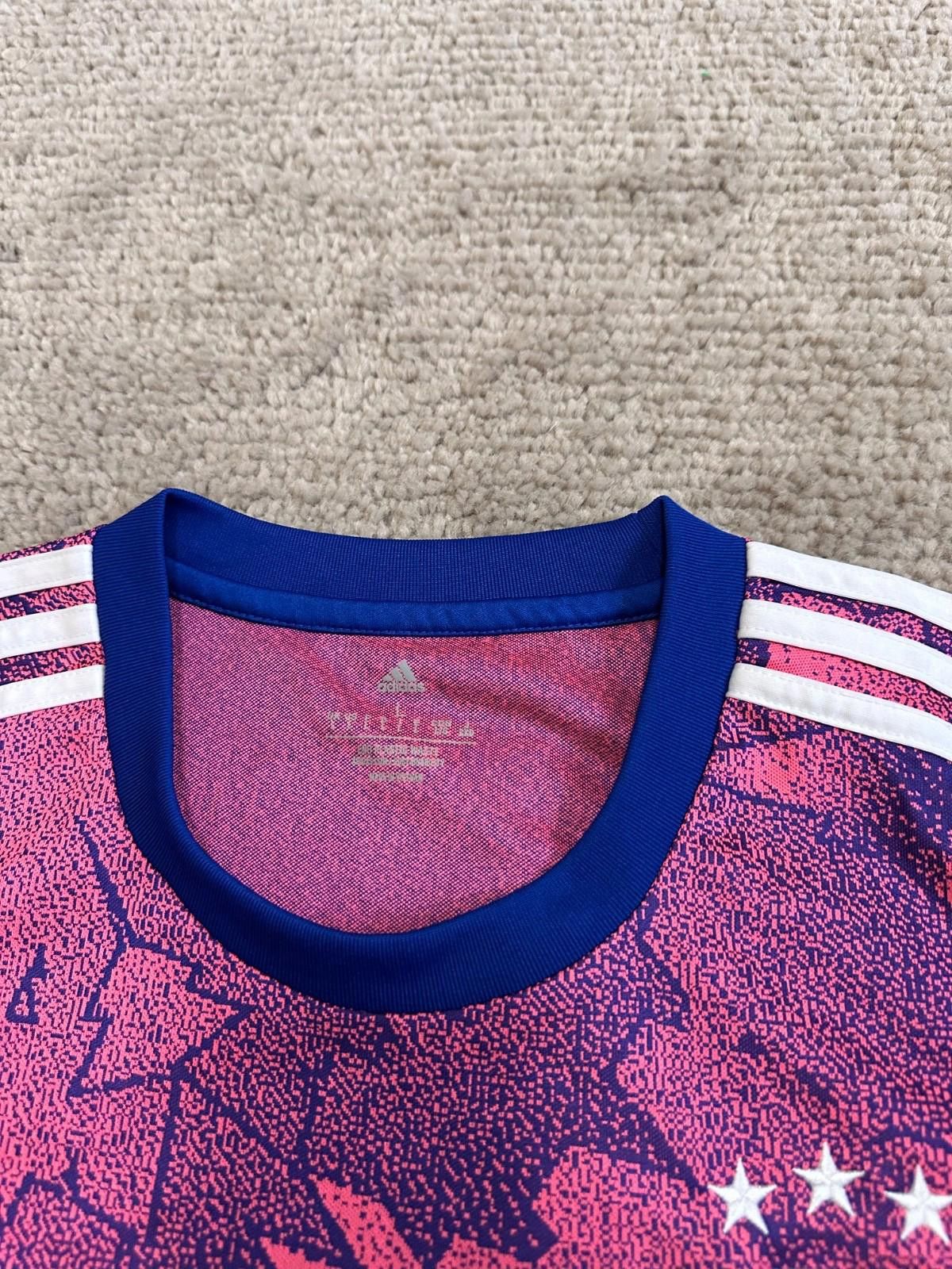 Adidas Adidas Juventus 2022/23 3RD Football Shirt Soccer Jersey Size US L / EU 52-54 / 3 - 4 Thumbnail