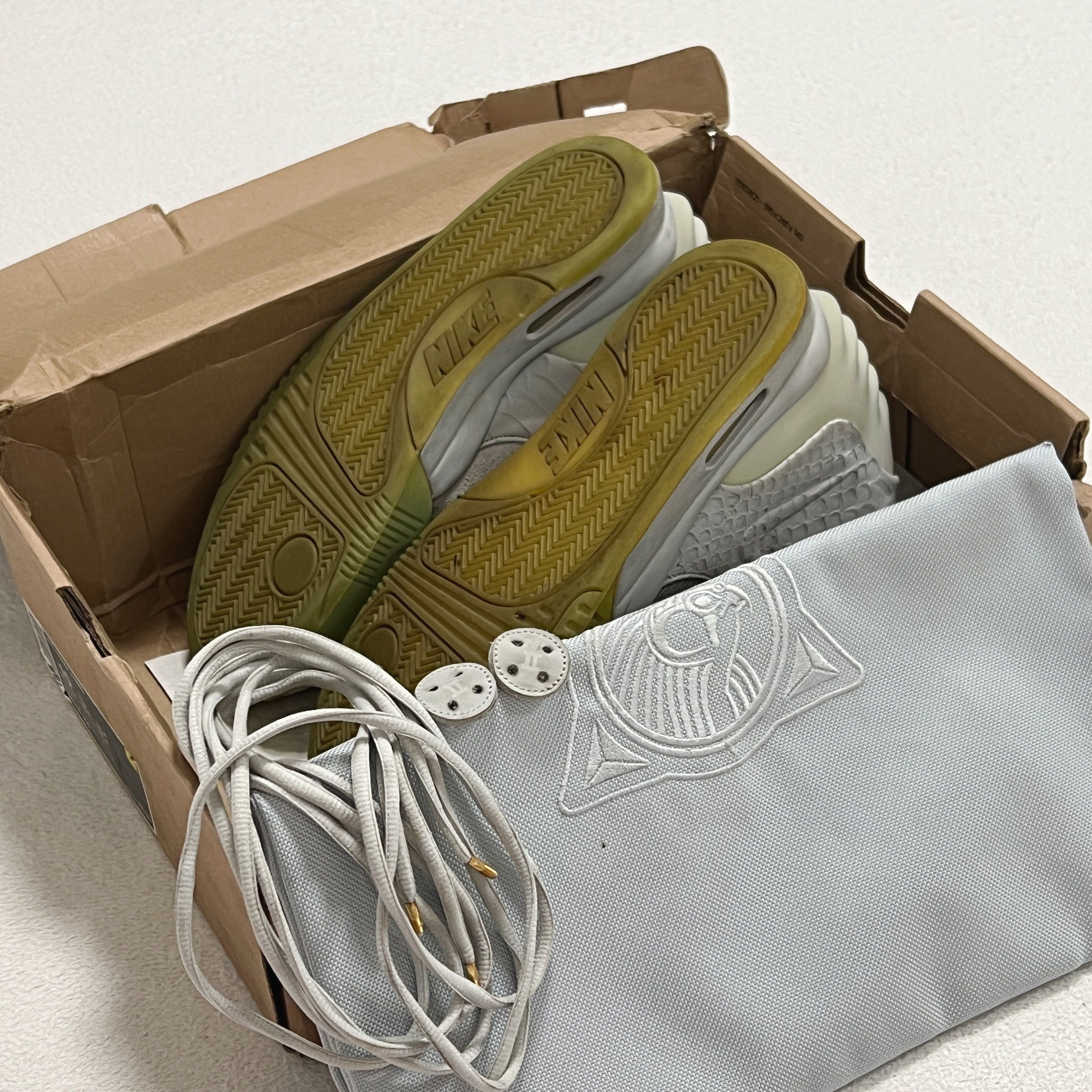 Nike Nike Air Yeezy 2 Pure Platinum (508214-010) Size US 10 / EU 43 - 8 Thumbnail
