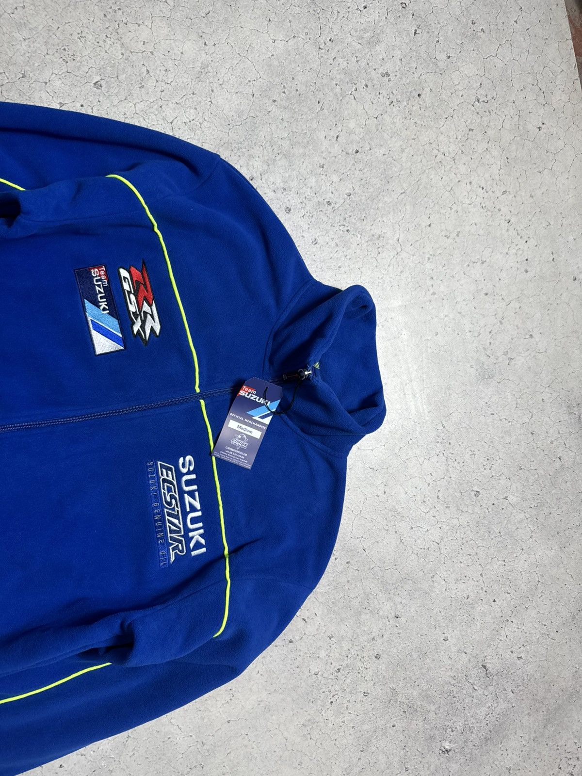 NASCAR Suzuki NEW Fleece Jacket Full Zip Racing Big Logo Size US M / EU 48-50 / 2 - 4 Thumbnail