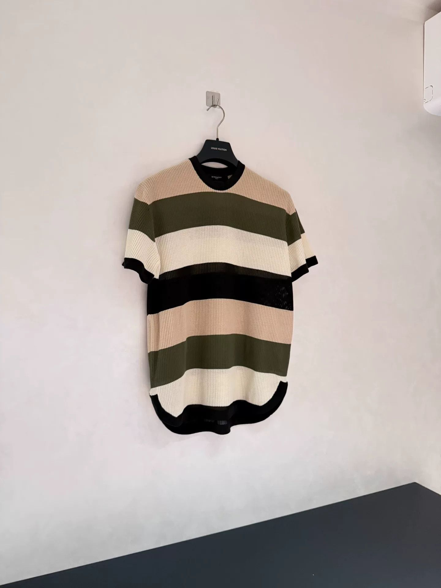 Givenchy Givenchy Knit Short Sleeve T-Shirt Size US XXS / EU 40 - 1 Thumbnail