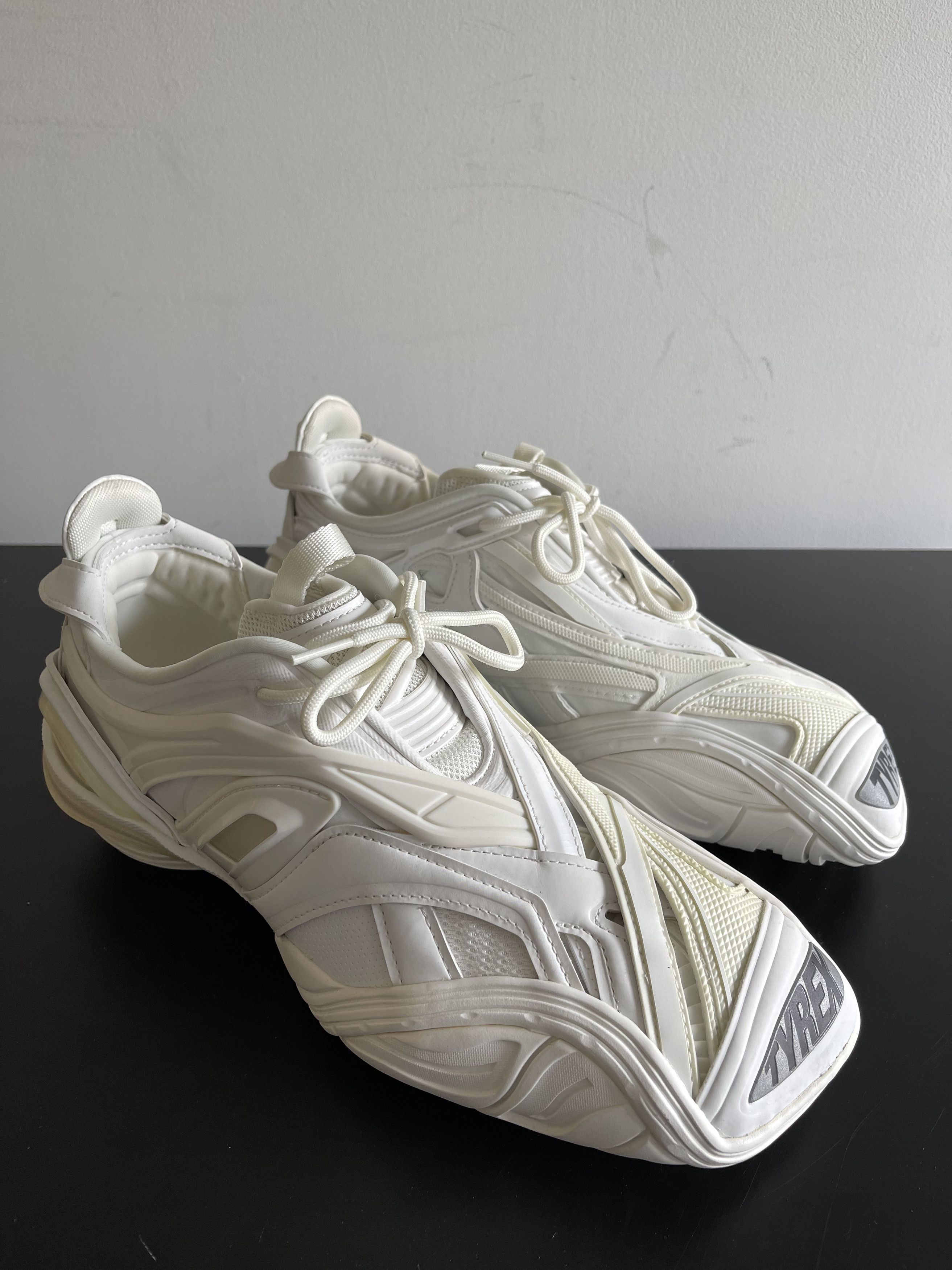 balenciaga tyrex シルバーsize41
