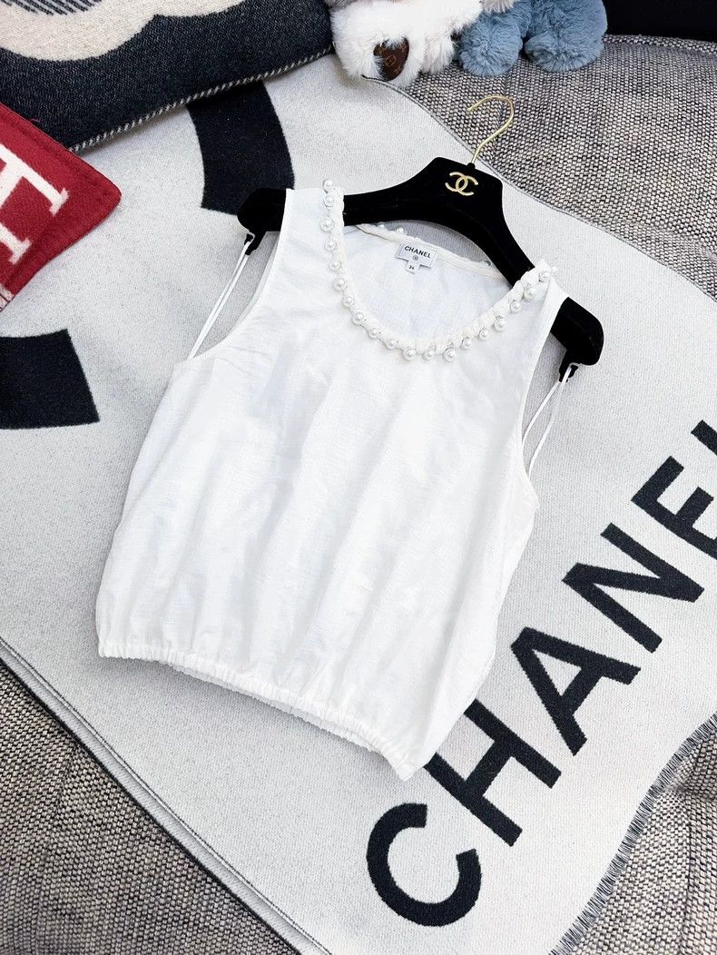 Chanel Chanel 25p New Early Spring Preview Series Pearl Collar Wh Size XXS / US 00 / IT 34 - 8 Thumbnail