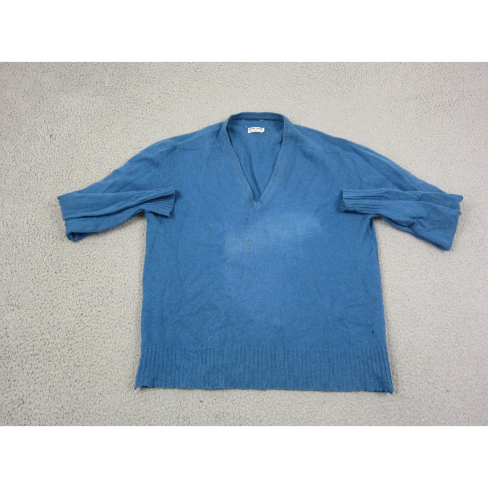 Vintage VINTAGE Cashmere Sweater Mens L Blue 90s V-Neck Scotland Scarf? Size US L / EU 52-54 / 3 - 2 Thumbnail