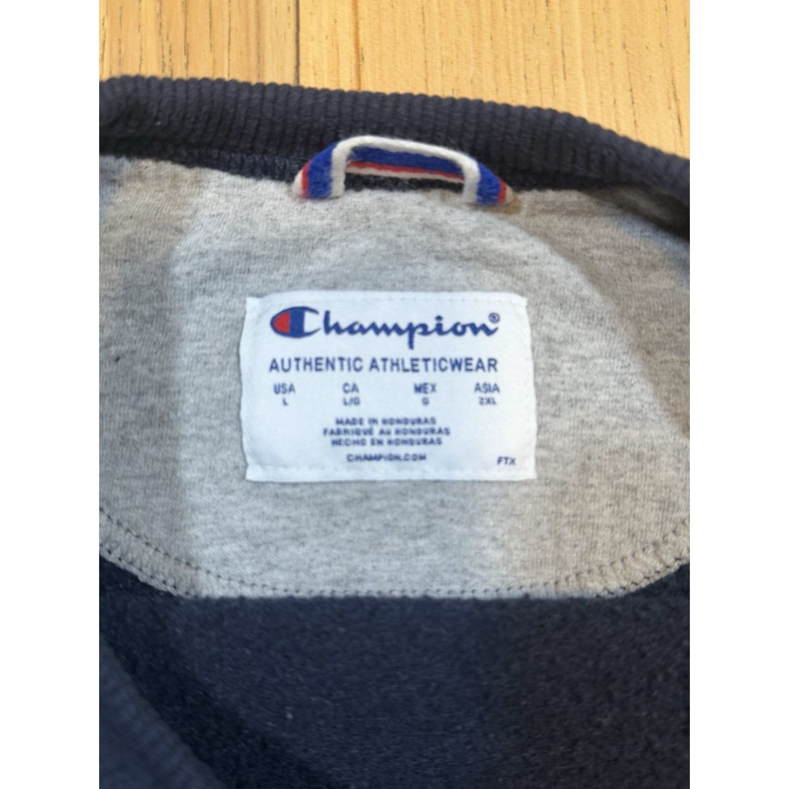 Champion VTG Champion Sweater Men’s Large Black Crewneck Pullover Size US L / EU 52-54 / 3 - 3 Thumbnail