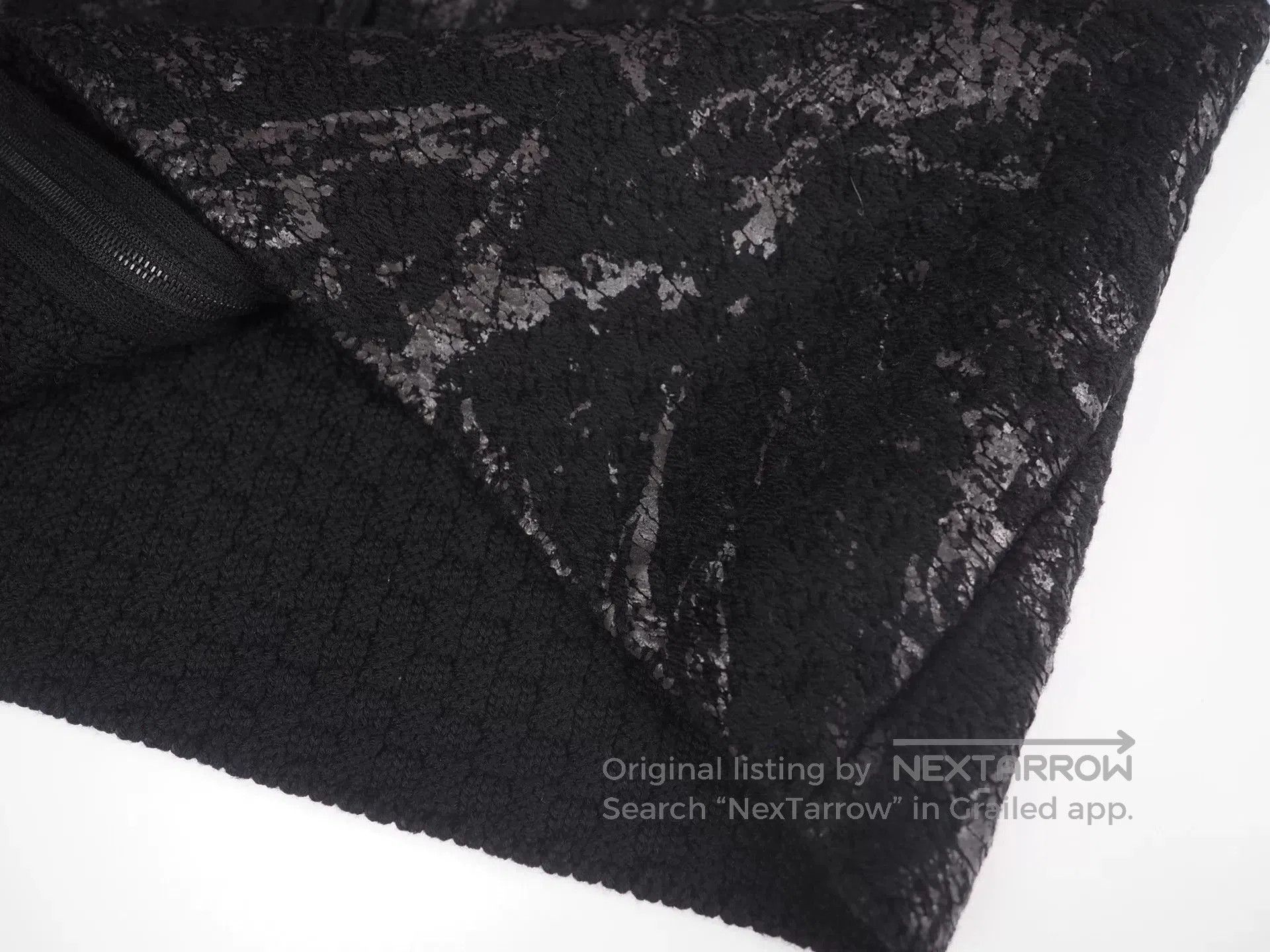 Chanel chanel black knit zip-up coco mark skirt. Size US 36 / EU 52 - 6 Thumbnail