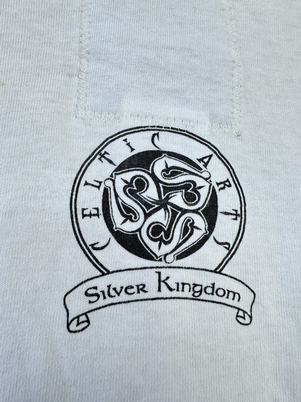 Vintage RARE Vintage 90s Celtic Art Silver Kingdom Tee Size US S / EU 44-46 / 1 - 4 Thumbnail