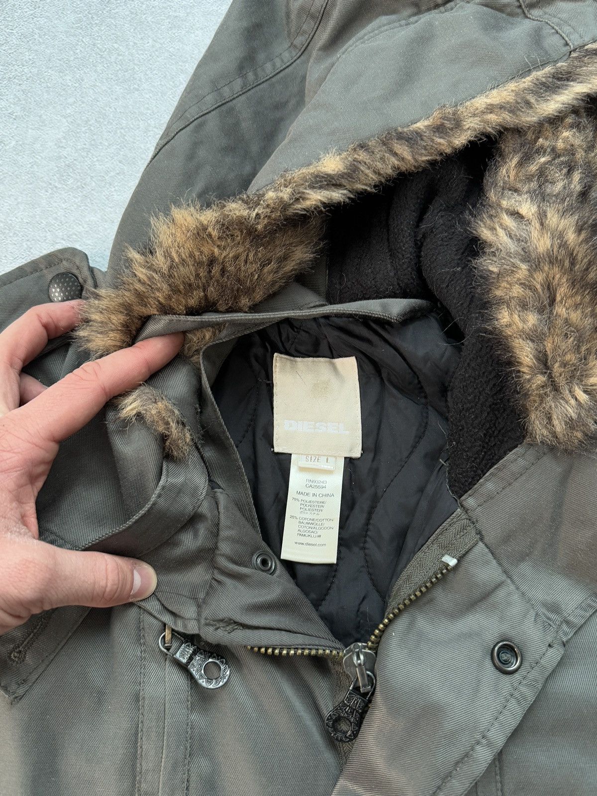 Diesel Diesel Parka Jacket Faux Fur Y2K Hood Military Alaska Style Size US L / EU 52-54 / 3 - 11 Thumbnail