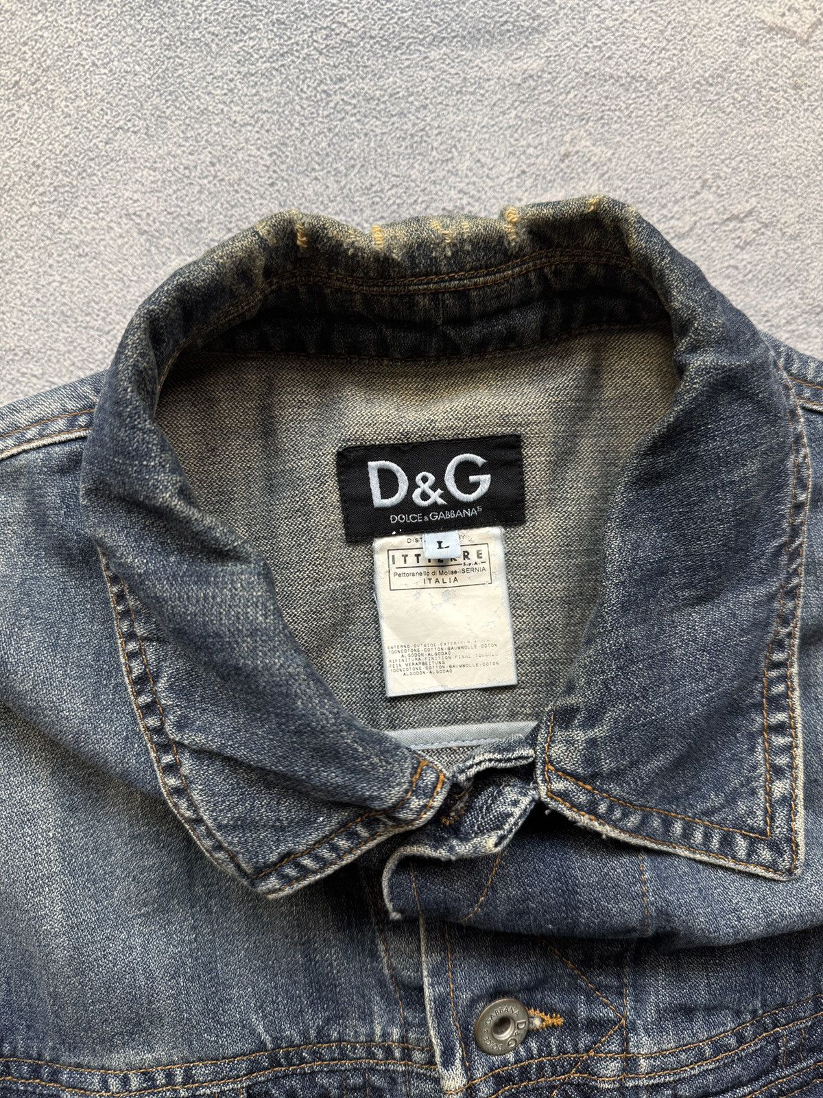 Dolce & Gabbana Vintage Dolce Gabbana Denim Jacket Destrised 90s Y2K Size US L / EU 52-54 / 3 - 7 Thumbnail