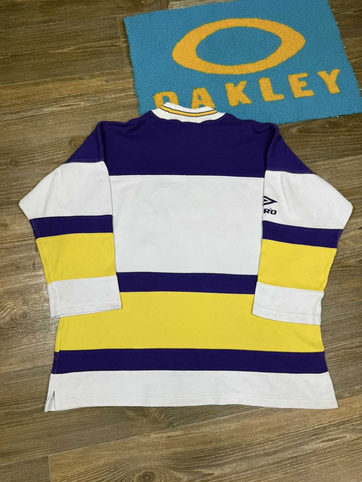 Umbro Vintage Umbro Manchester City 90 Big Logo White Sweatshirt Size US XL / EU 56 / 4 - 13 Thumbnail