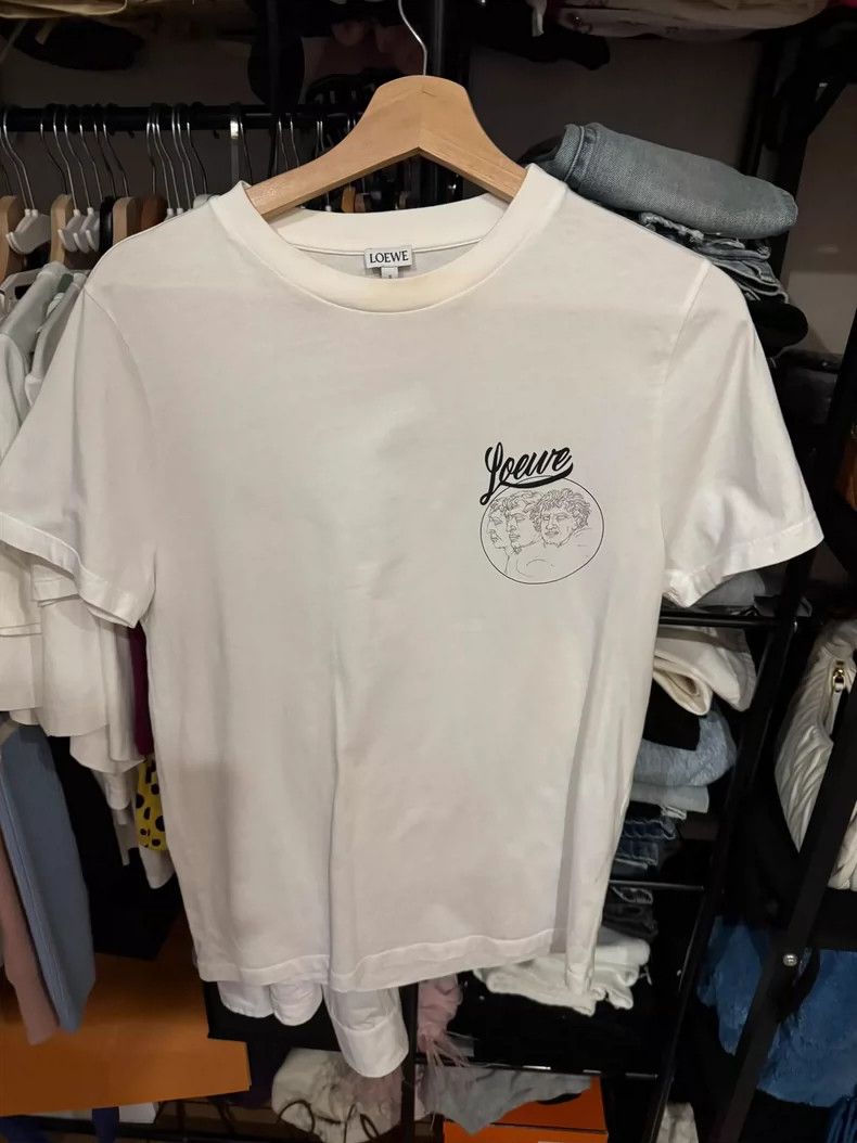 Loewe loewe white short sleeves 2504-Nextarrow Size US S / EU 44-46 / 1 - 1 Thumbnail