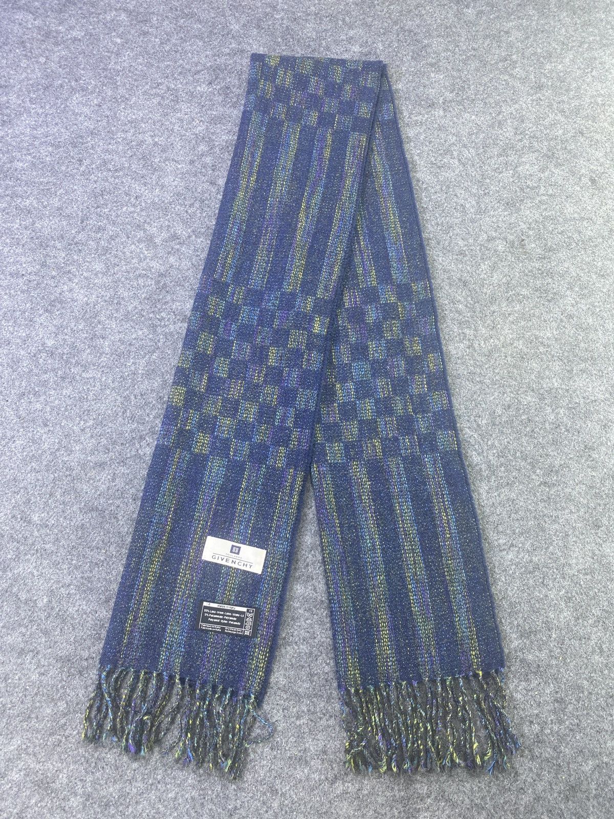 Givenchy Givenchy Scarf / Muffler / Neckwear -T1010 Size ONE SIZE - 2 Thumbnail