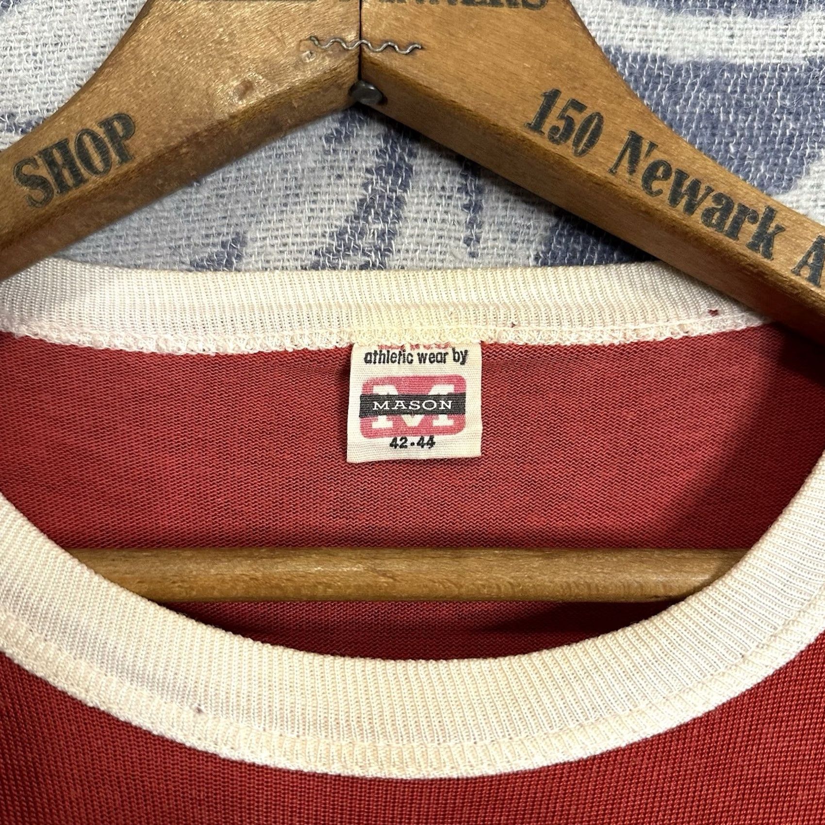 Mason's VINTAGE Mason Shirt Mens Large Red 60s Jersey T-Shirt USA Made Sportswear/Beach 1960s 14 W 14/14? Size US L / EU 52-54 / 3 - 3 Thumbnail