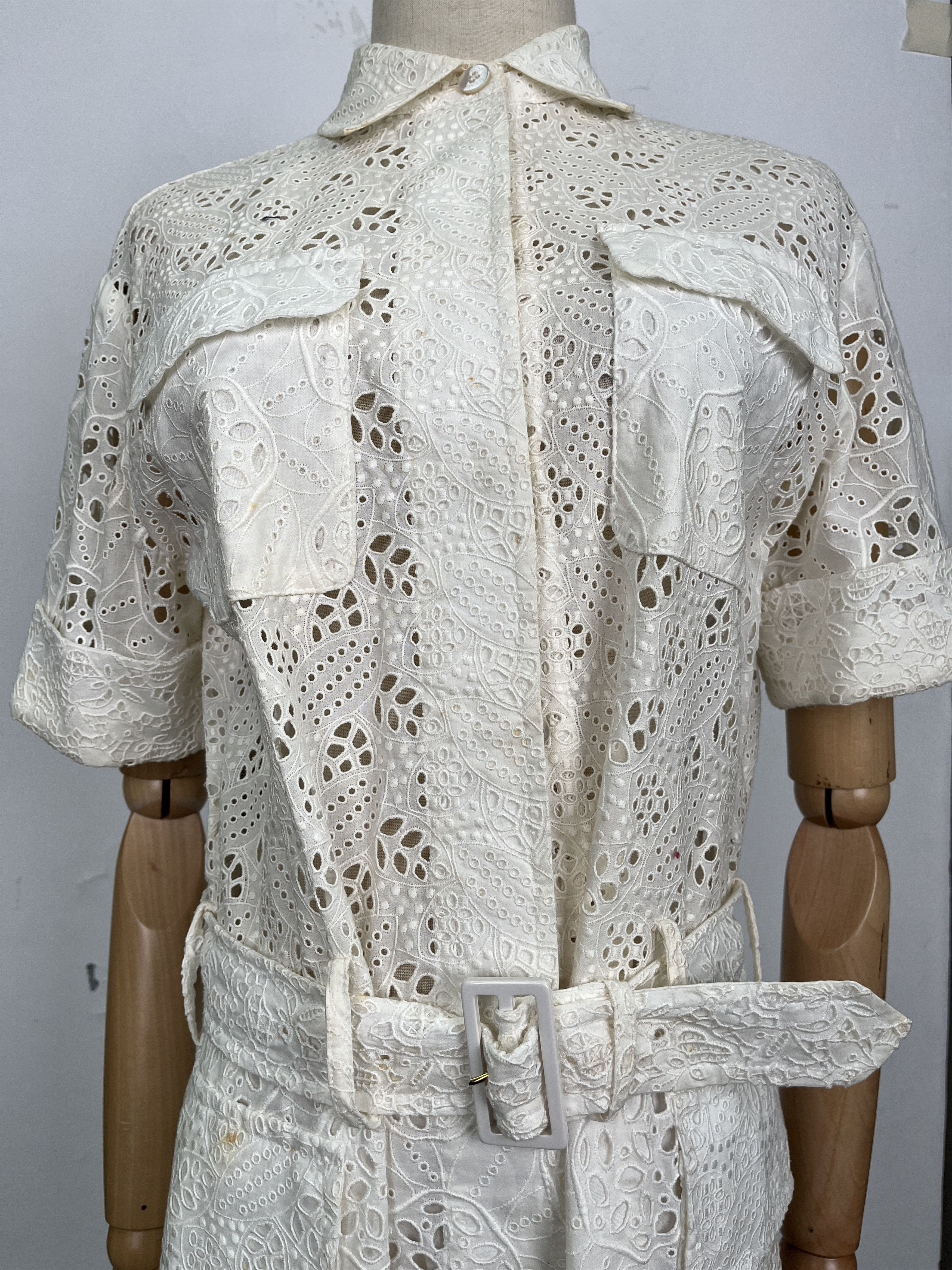 Valentino Valentino White Cotton Embroidered Lace Eyelet Jumpsuit Size XS / US 0-2 / IT 36-38 - 5 Thumbnail