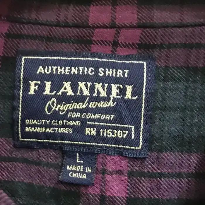 Flannel Japanese Brand Uniqlo Flannel Shirt Plaid Tartan Size US L / EU 52-54 / 3 - 4 Thumbnail