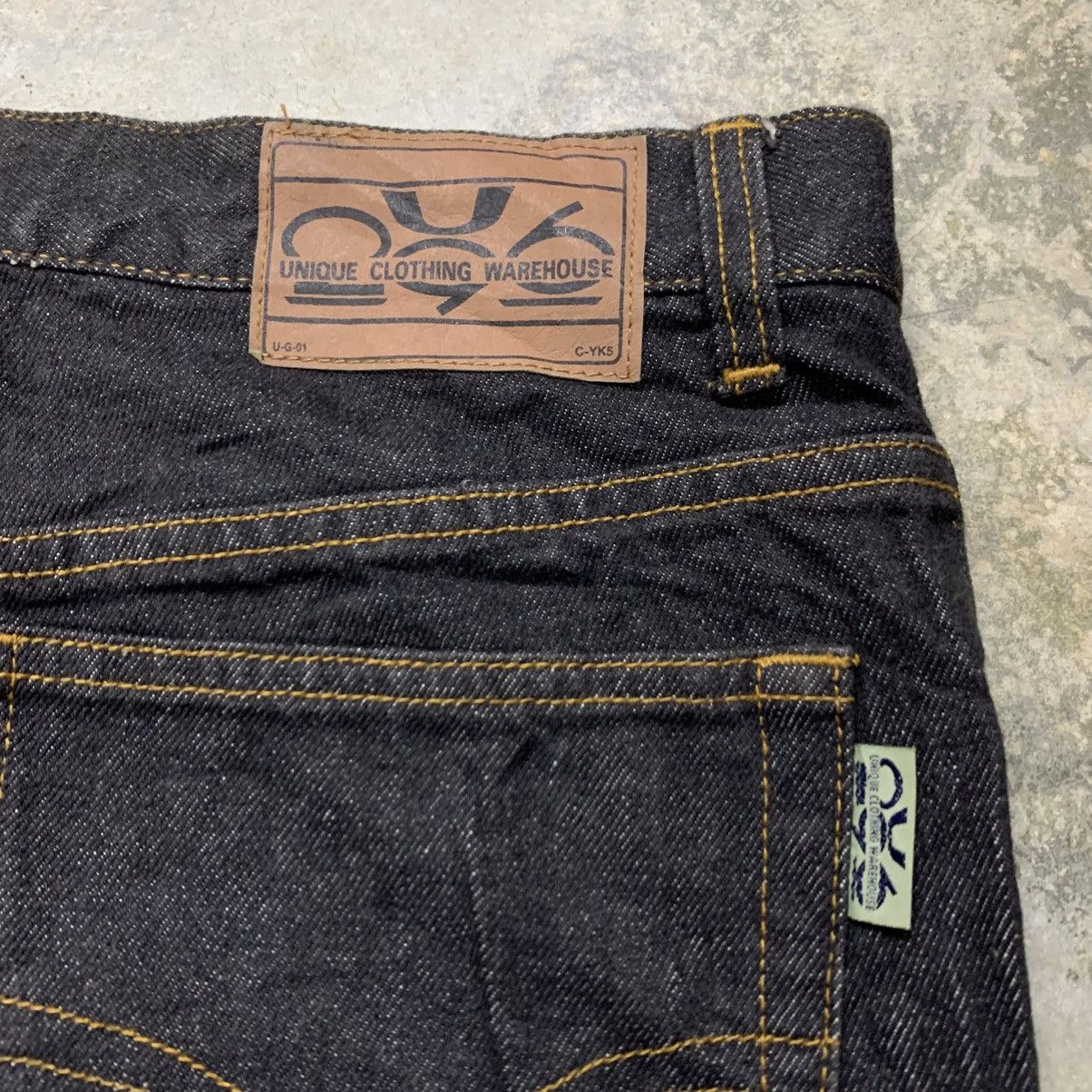 Japanese Brand × Uniqlo × Vintage Uniqlo Unique Clothing Warehouse dusty black Jean Size US 32 / EU 48 - 12 Thumbnail