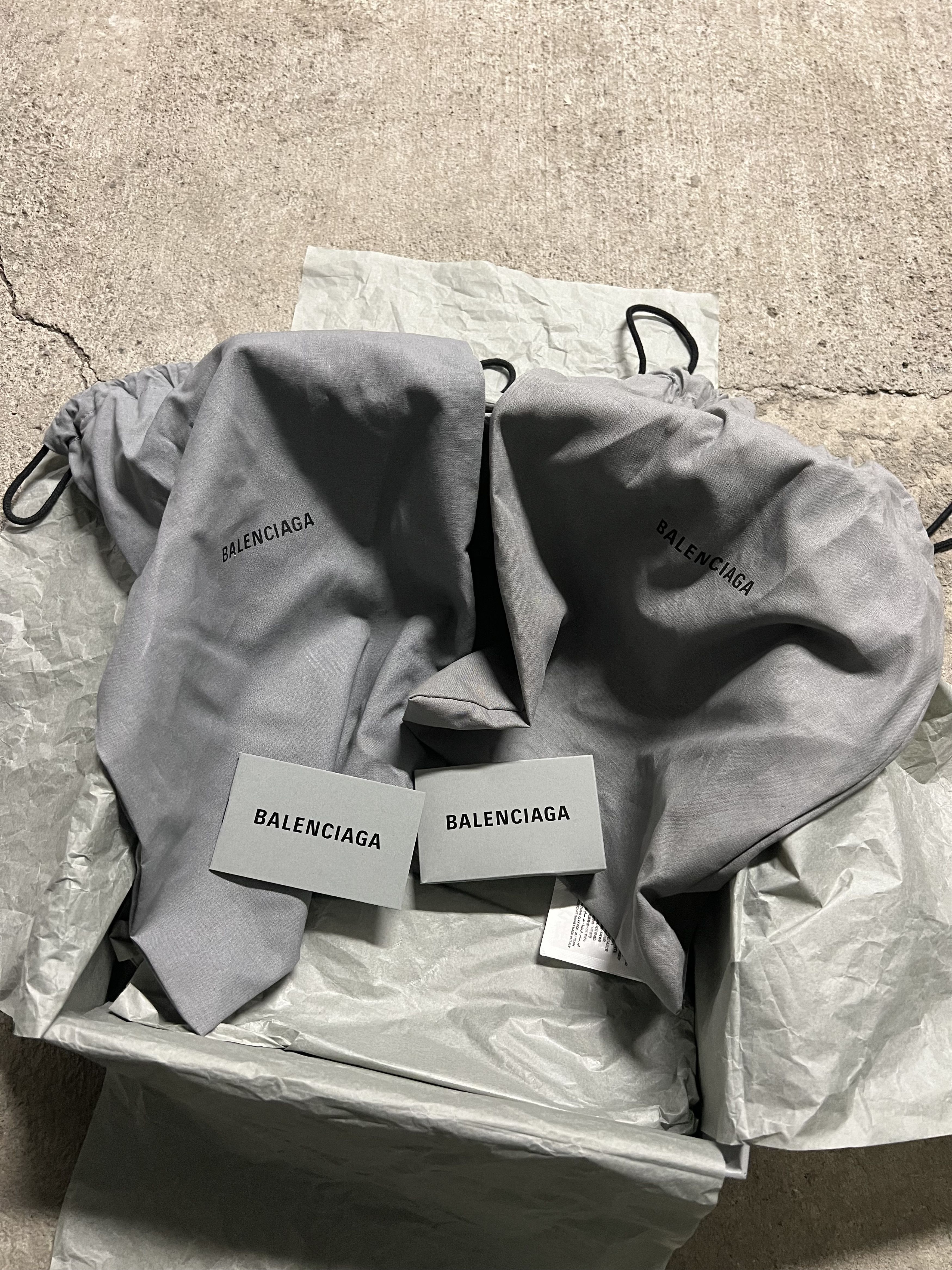 Balenciaga Balenciaga Metallic Silver Le Cagole Open Toe Heel Size US 9 / IT 39 - 10 Thumbnail