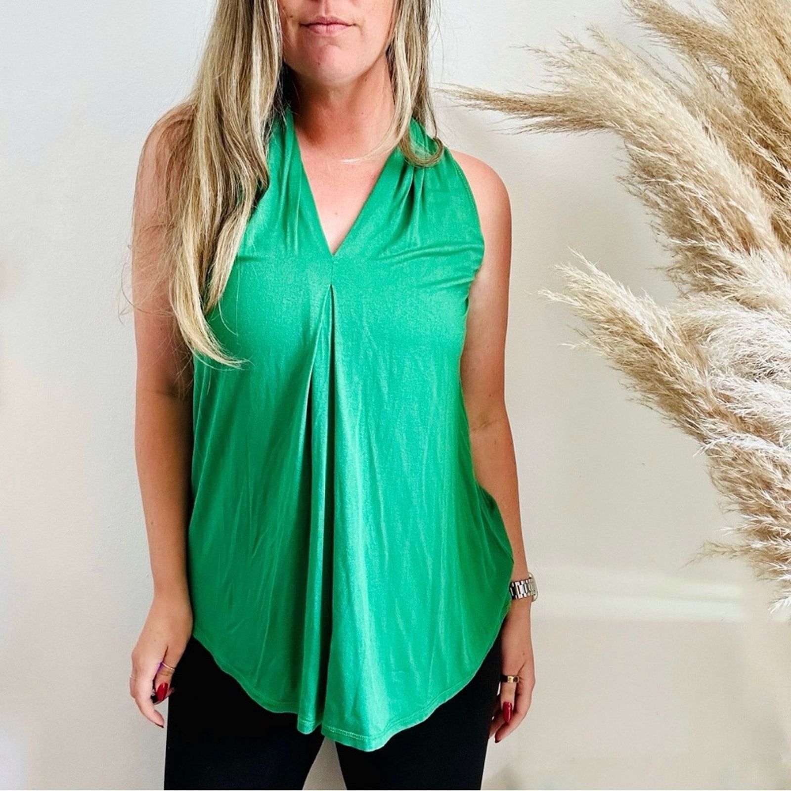 MAX STUDIO Kelly Green Pleated Ruche Tank Top Blouse Shirt