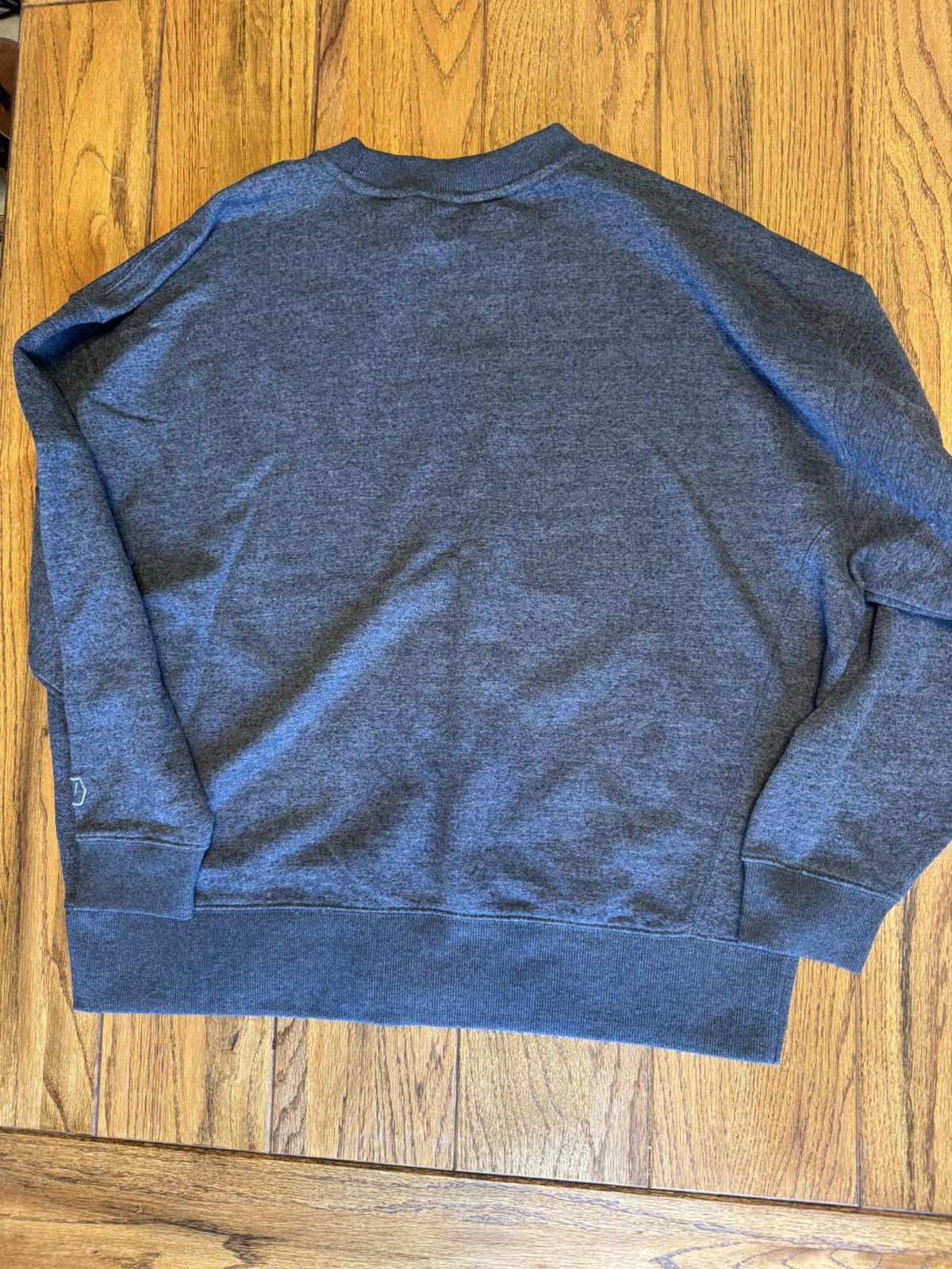 Urban Outfitters Urban Outfitters Standard Cloth Crewneck NEW w TAGS Large Size US L / EU 52-54 / 3 - 2 Thumbnail