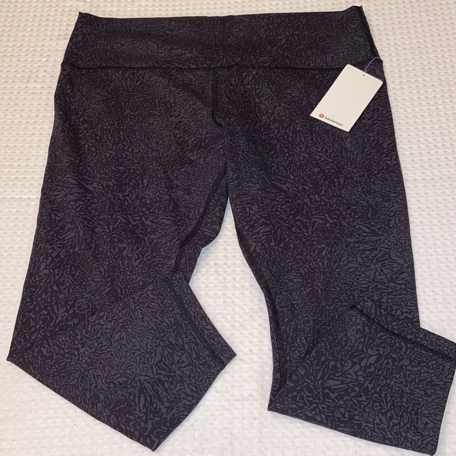 Lululemon LULULEMON Wunder Train HR Tight 25” Sz 20 Crunch Black Gray Size 42" / US 20 - 7 Thumbnail