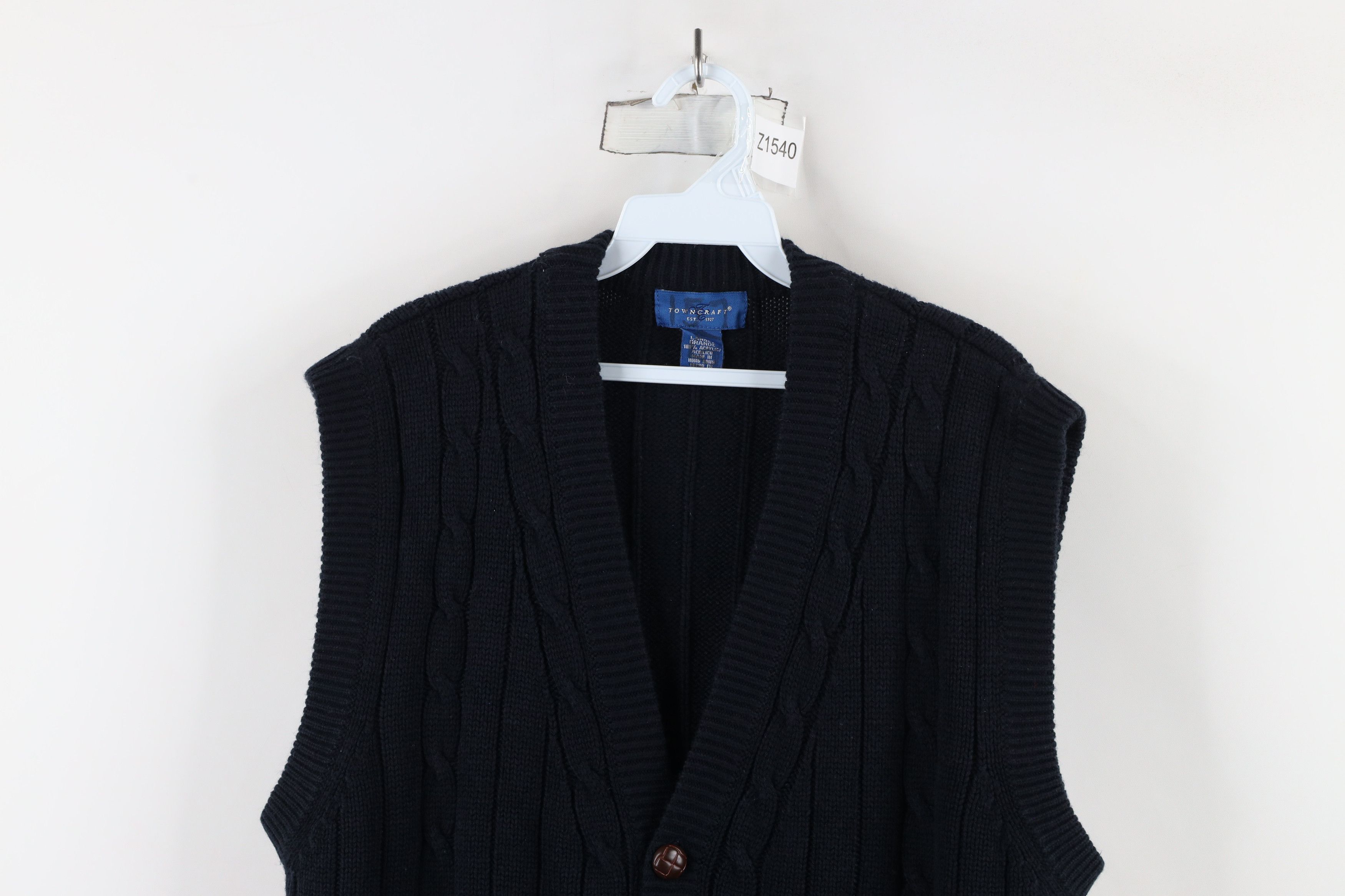 Vintage Vintage 90s Streetwear Cable Knit Cardigan Sweater Vest Blue Size US L / EU 52-54 / 3 - 2 Thumbnail