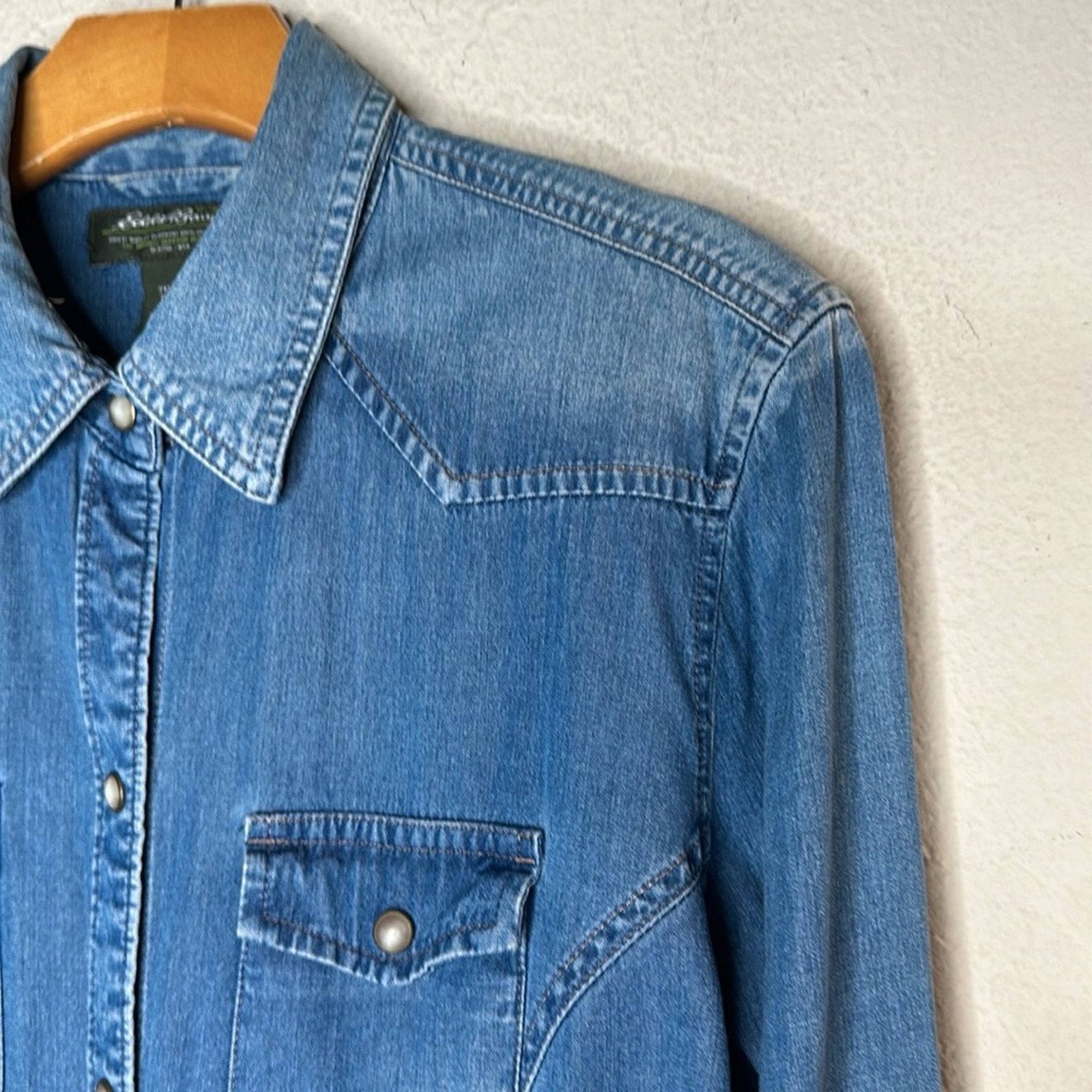 Eddie Bauer × Vintage VTG Eddie Bauer Pearl Snap Button Denim Western Shirt Large Size US L / EU 52-54 / 3 - 4 Thumbnail