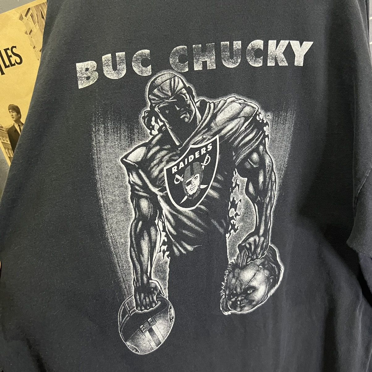 NFL × Vintage “VINTAGE” RAIDERS BUC CHUCKY TSHIRT Size US XXL / EU 58 / 5 - 18 Thumbnail