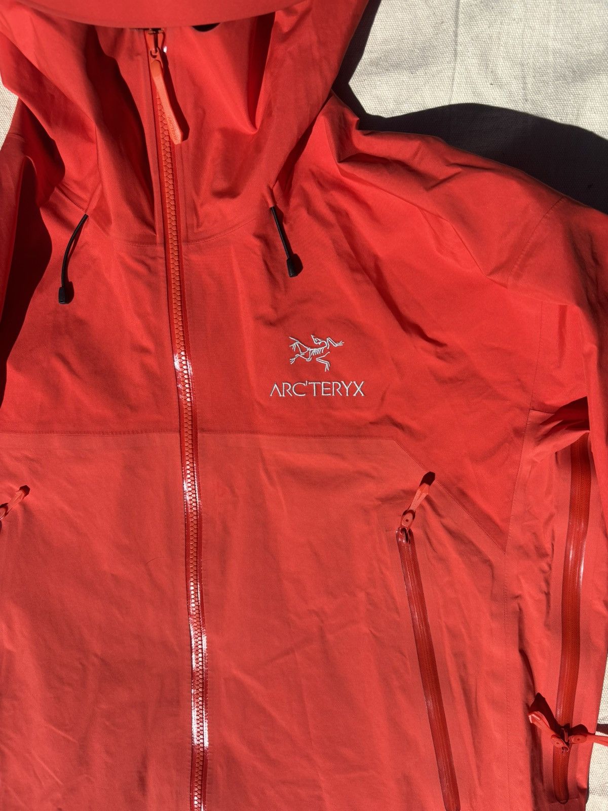 Arc'teryx Beta AR Size US L / EU 52-54 / 3 - 2 Thumbnail