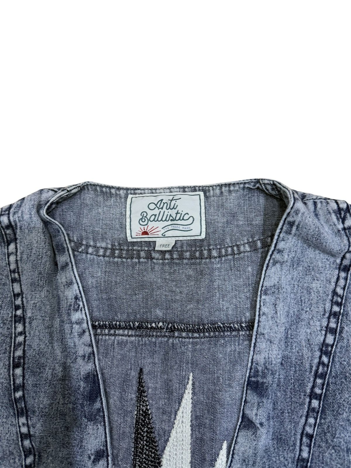 Native ANTI BALLISTIC NATIVE NAVAJO DENIM LONG JACKET Size ONE SIZE - 8 Thumbnail
