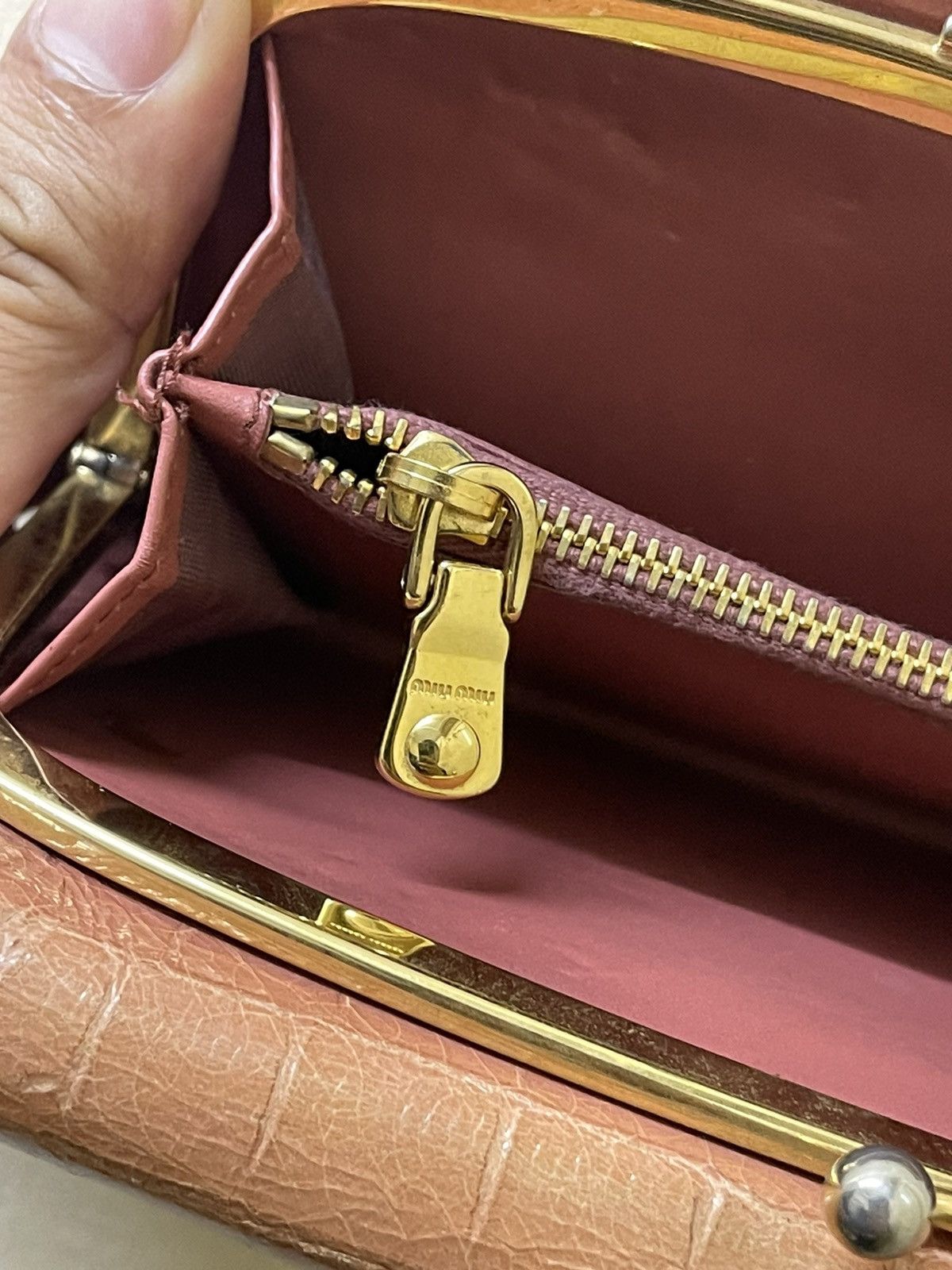 Miu Miu NEED GONE ASAP ‼️ Miu Miu Clutch Bag Size ONE SIZE - 16 Thumbnail