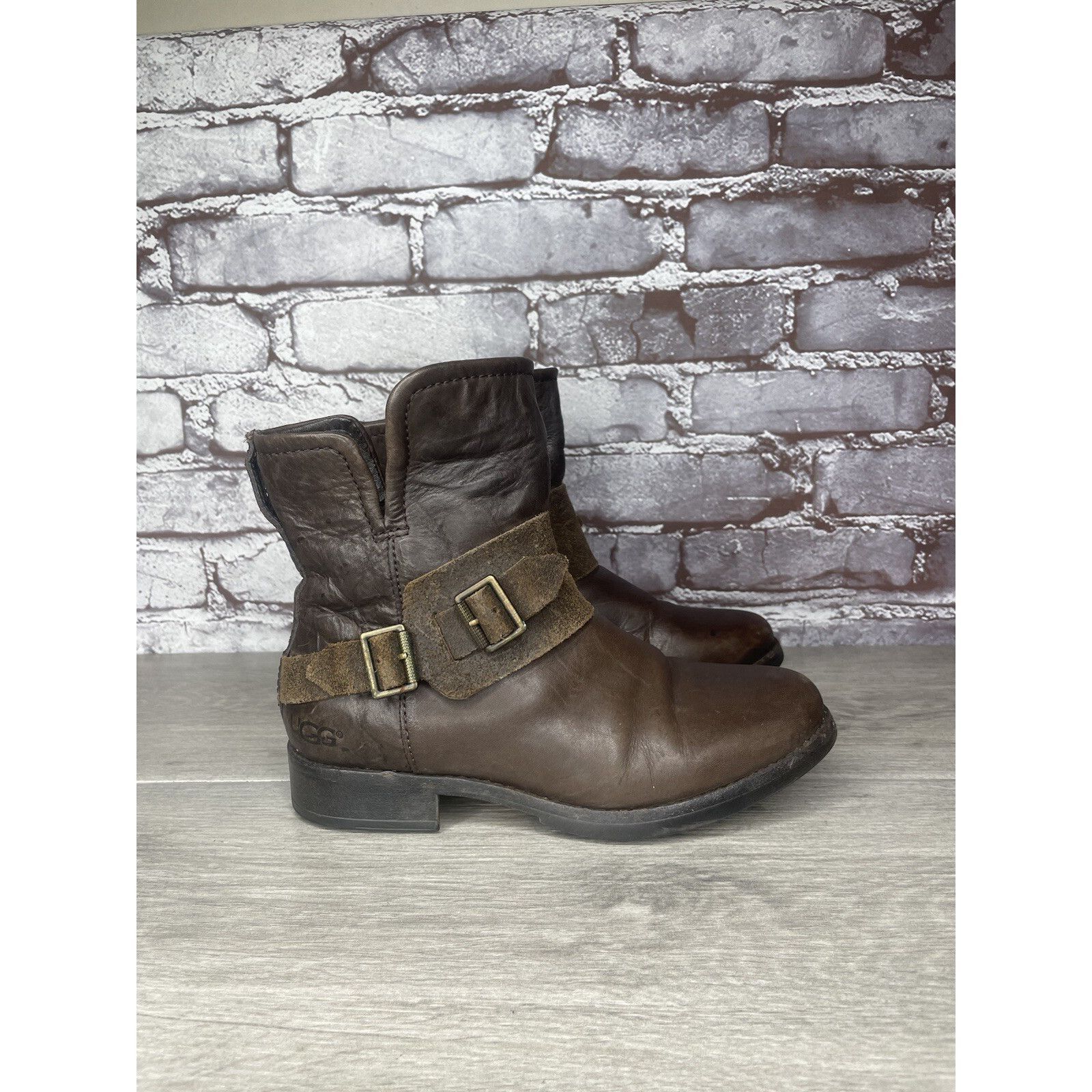 Ugg UGG® AUSTRALIA CYBELE STOUT LEATHER BIKER BOOTS Women Sz 5.5 Size US 5.5 / IT 35.5 - 6 Thumbnail